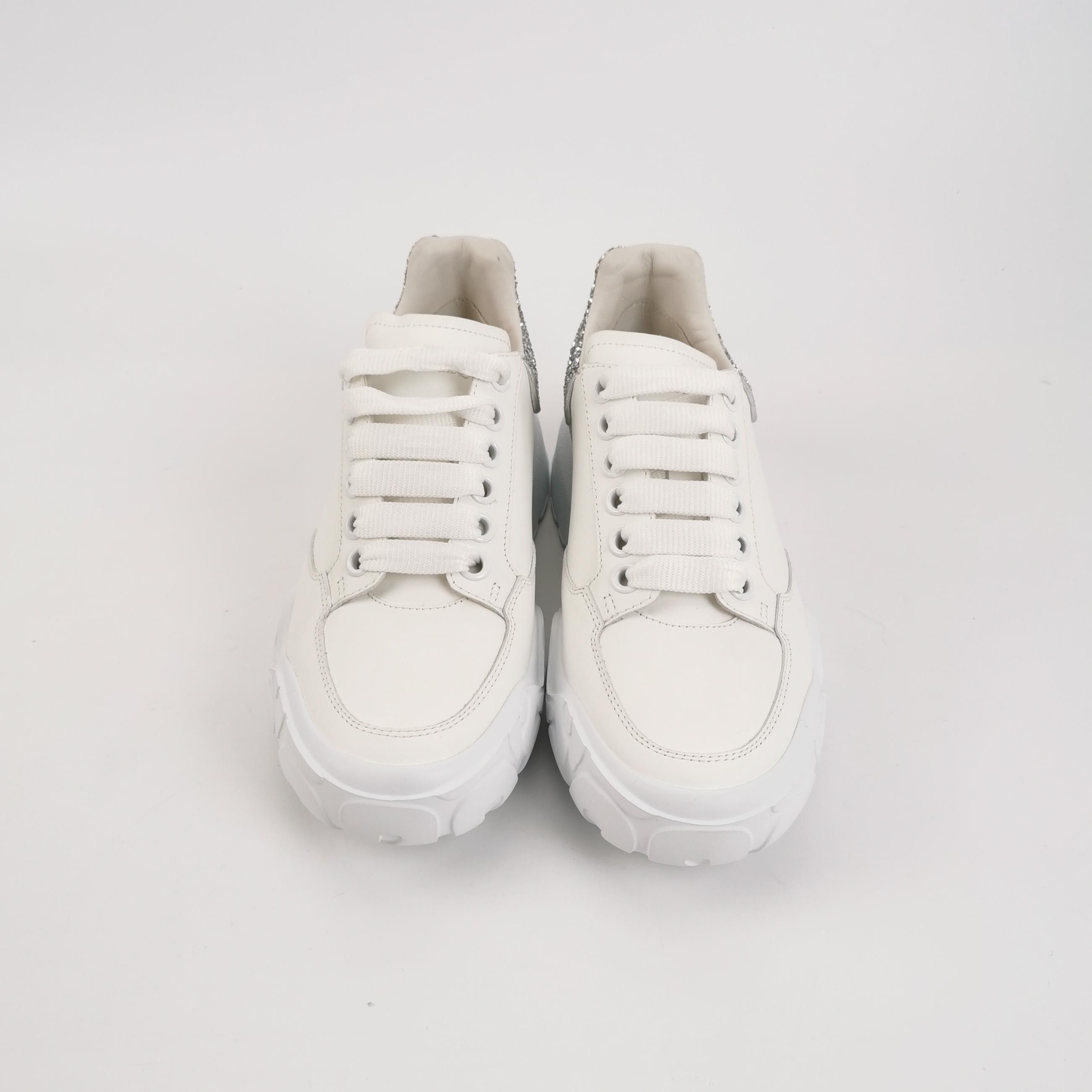 Alexander McQueen Alexander McQueen Women 6 Lowtop Sneakers Size US 6 / IT 36 - 3 Thumbnail