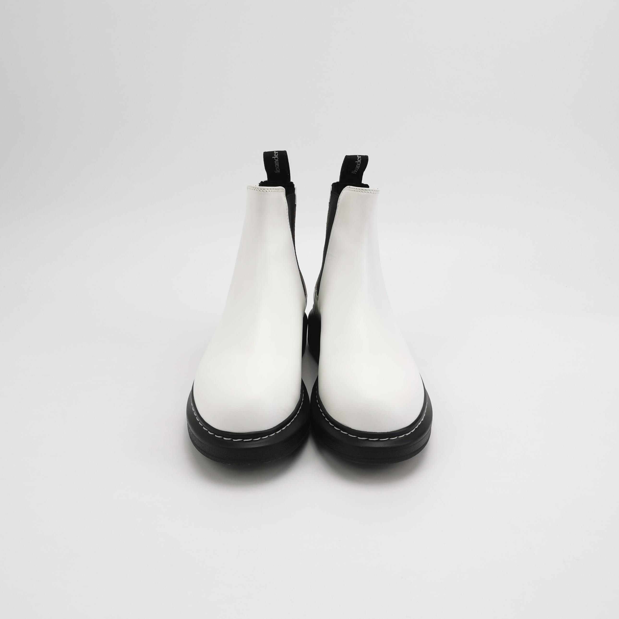 Alexander McQueen Alexander McQueen Women 6 Boots Size US 6 / IT 36 - 3 Thumbnail