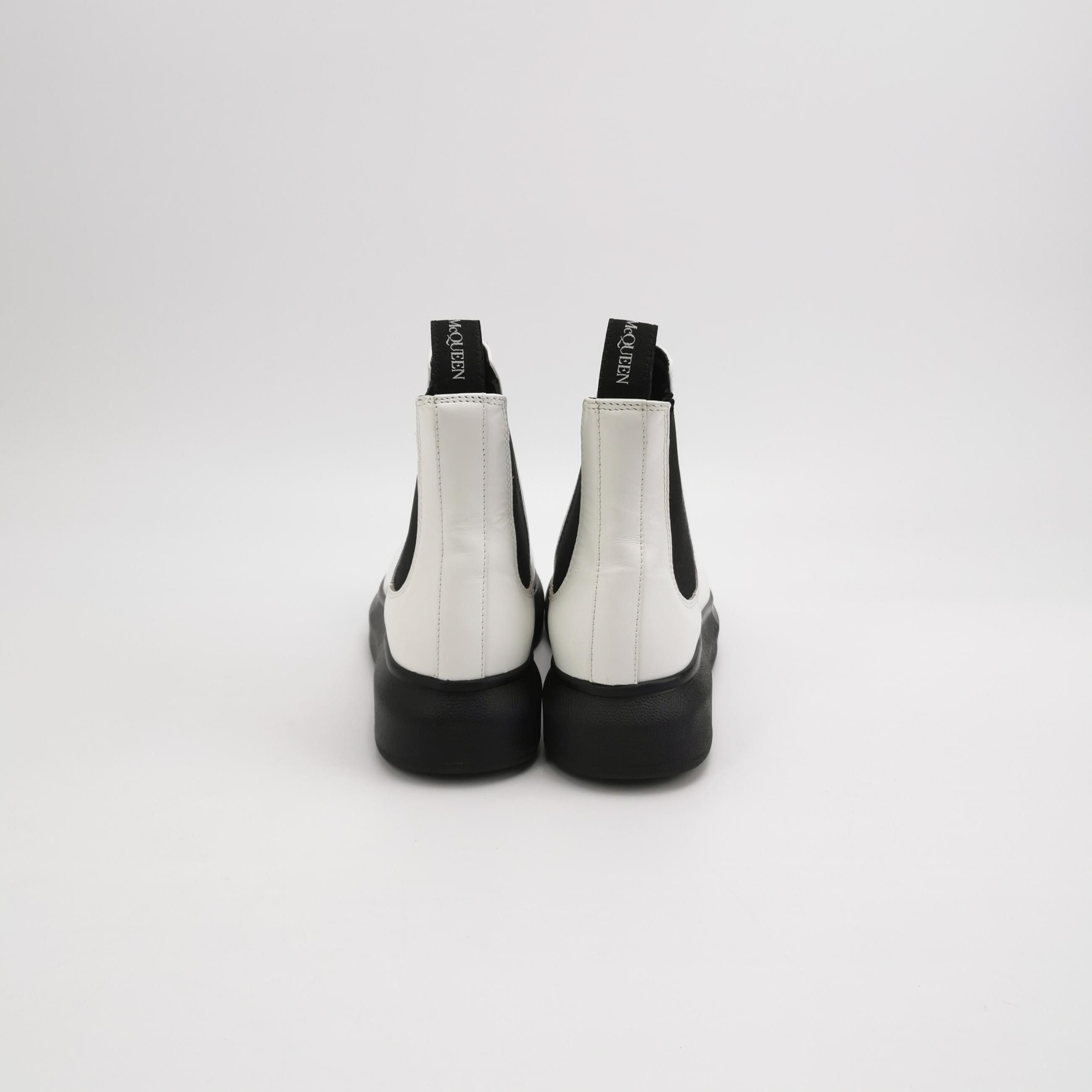 Alexander McQueen Alexander McQueen Women 6 Boots Size US 6 / IT 36 - 4 Thumbnail