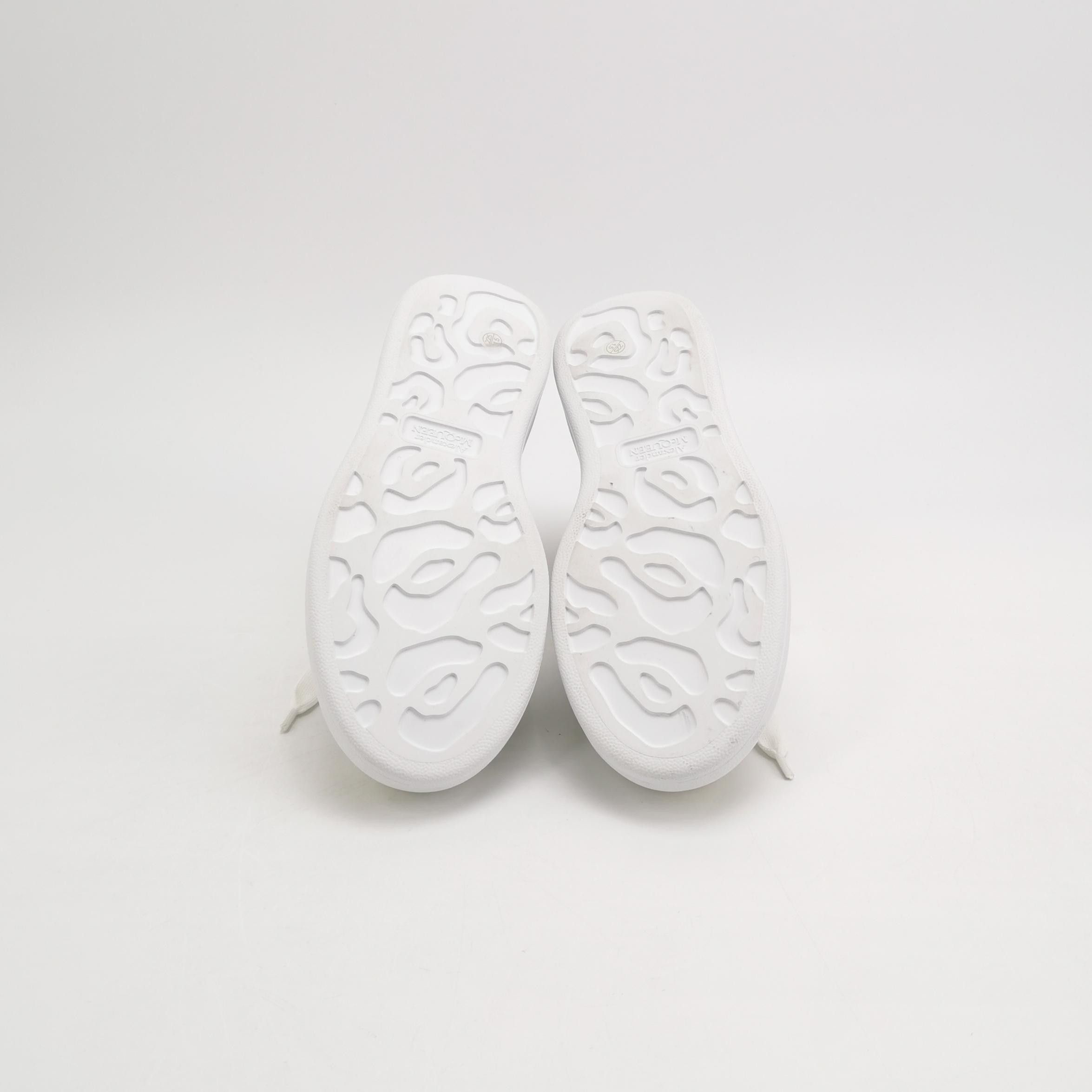 Alexander McQueen Alexander McQueen Women 5 Lowtop Sneakers Size US 5 / IT 35 - 5 Thumbnail