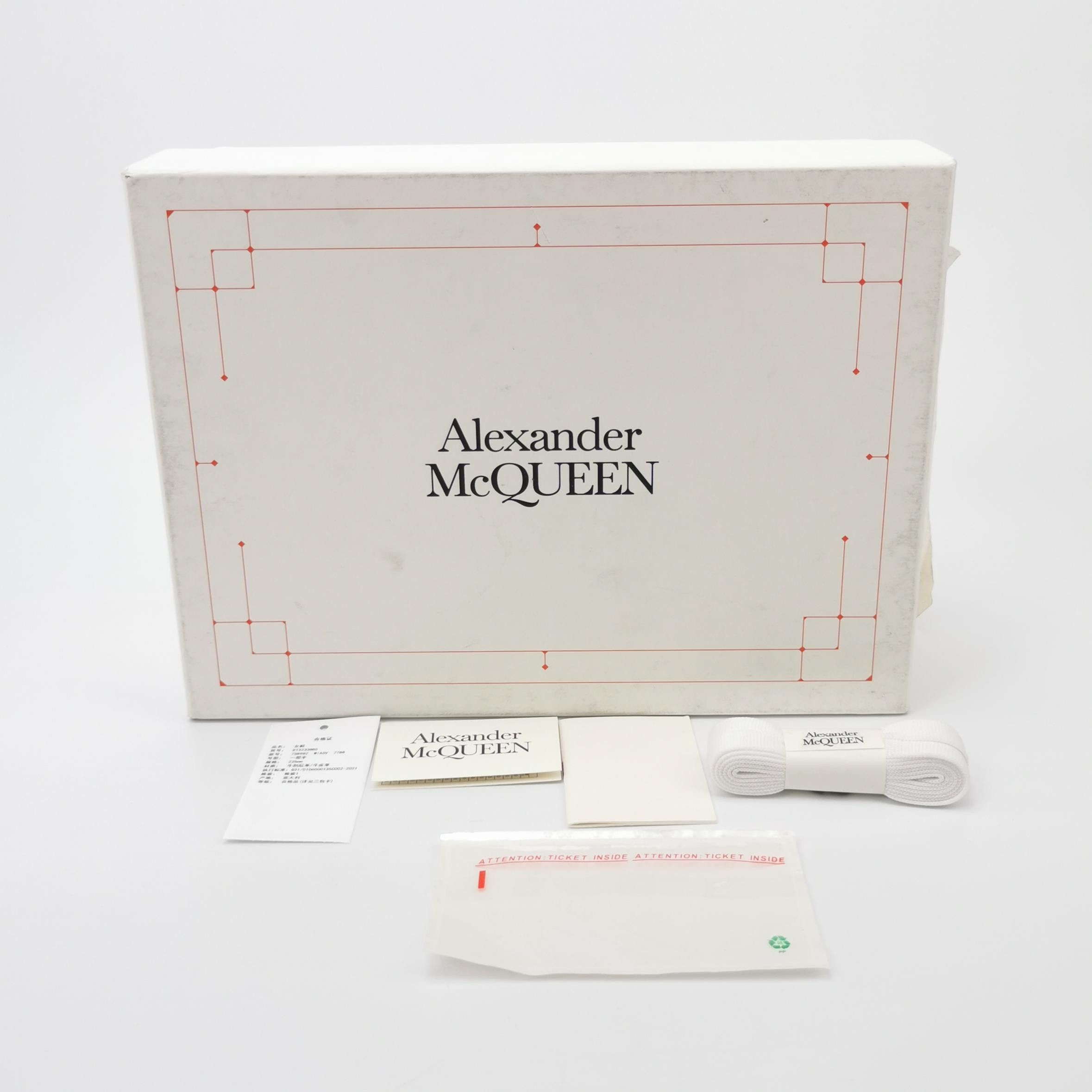 Alexander McQueen Alexander McQueen Women 5 Lowtop Sneakers Size US 5 / IT 35 - 6 Thumbnail