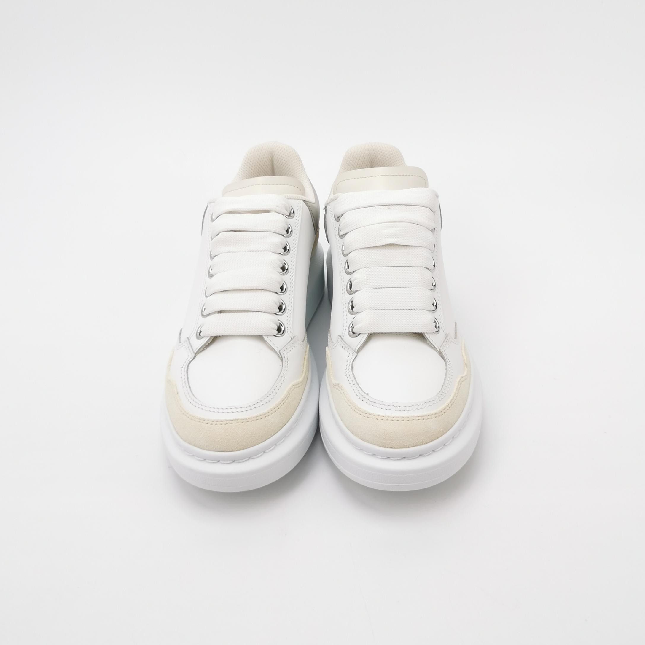 Alexander McQueen Alexander McQueen Women 5 Lowtop Sneakers Size US 5 / IT 35 - 3 Thumbnail