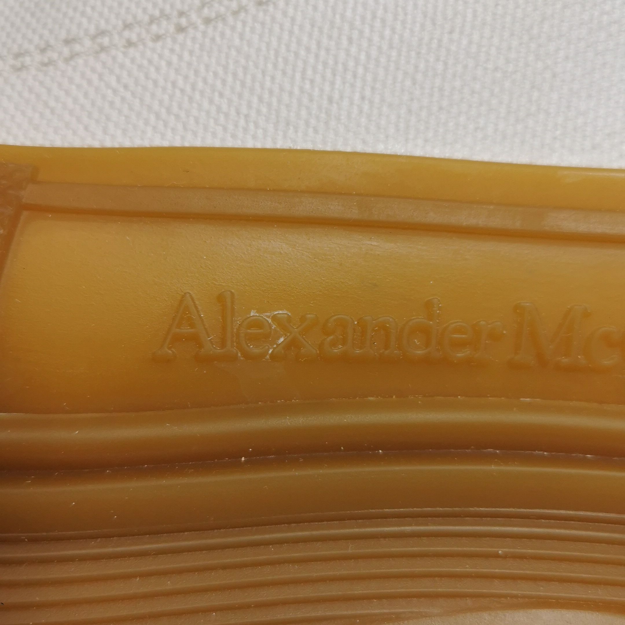 Alexander McQueen Alexander McQueen Women 7 Lowtop Sneakers Size US 7 / IT 37 - 7 Thumbnail