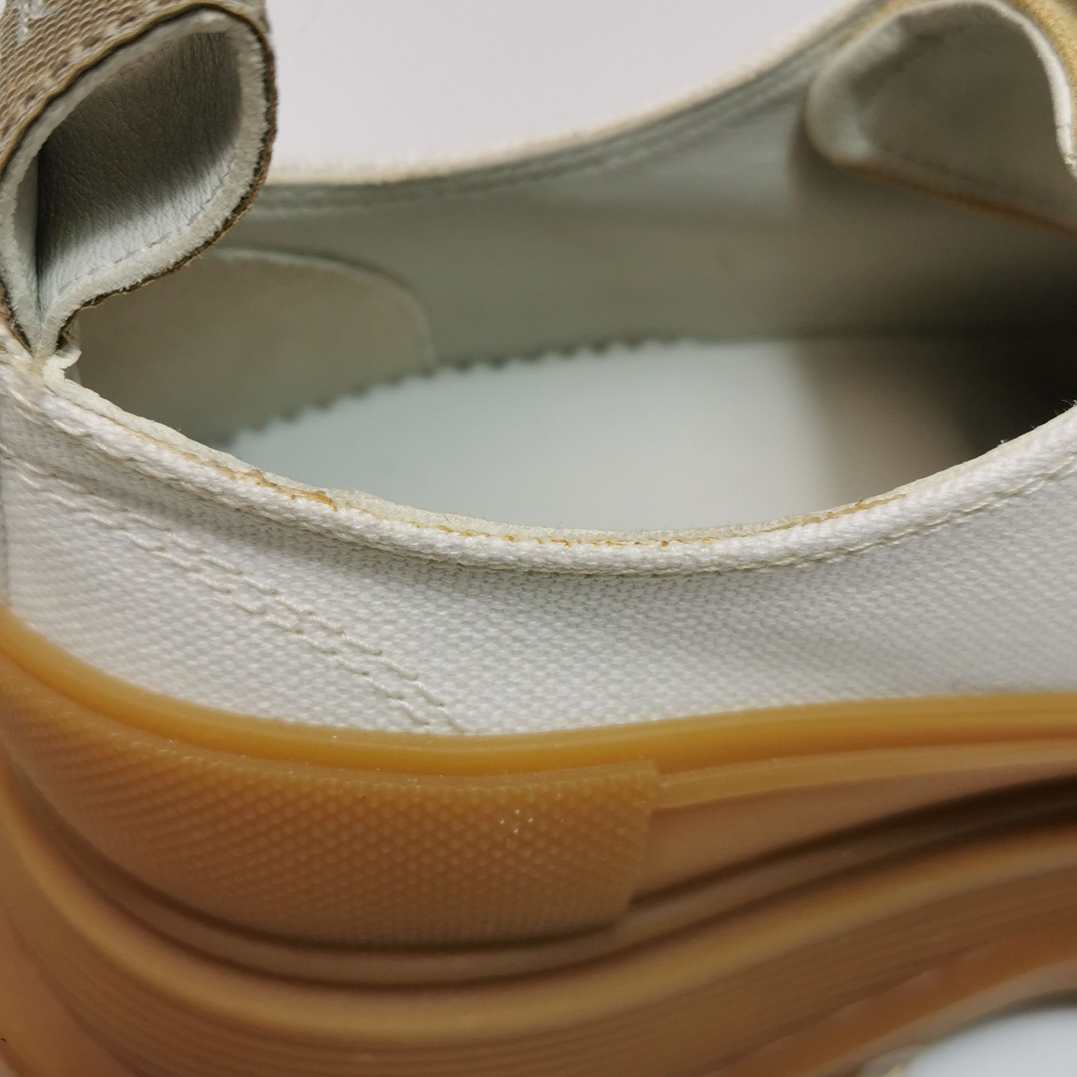 Alexander McQueen Alexander McQueen Women 7 Lowtop Sneakers Size US 7 / IT 37 - 8 Thumbnail