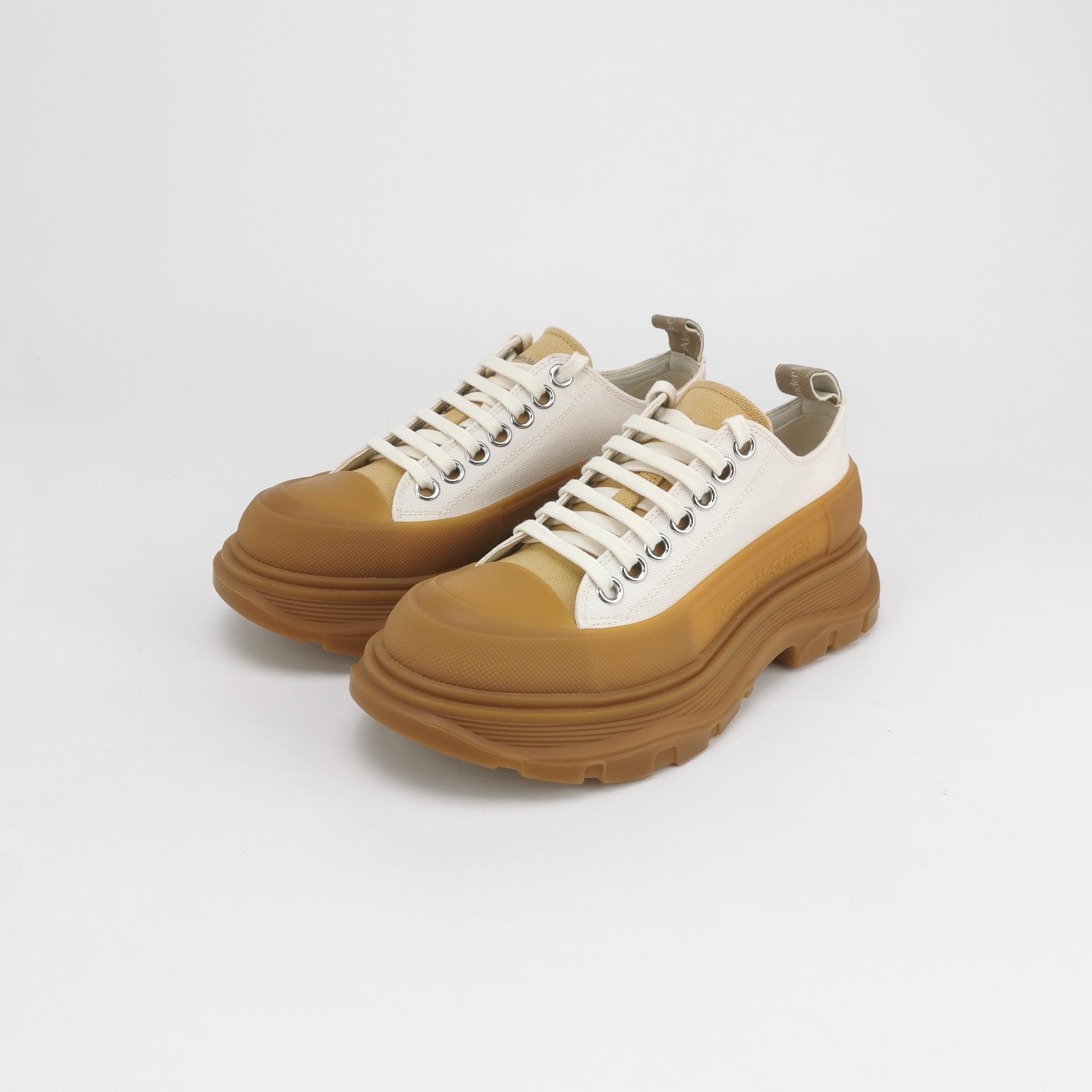 Alexander McQueen Alexander McQueen Women 7 Lowtop Sneakers Size US 7 / IT 37 - 2 Thumbnail