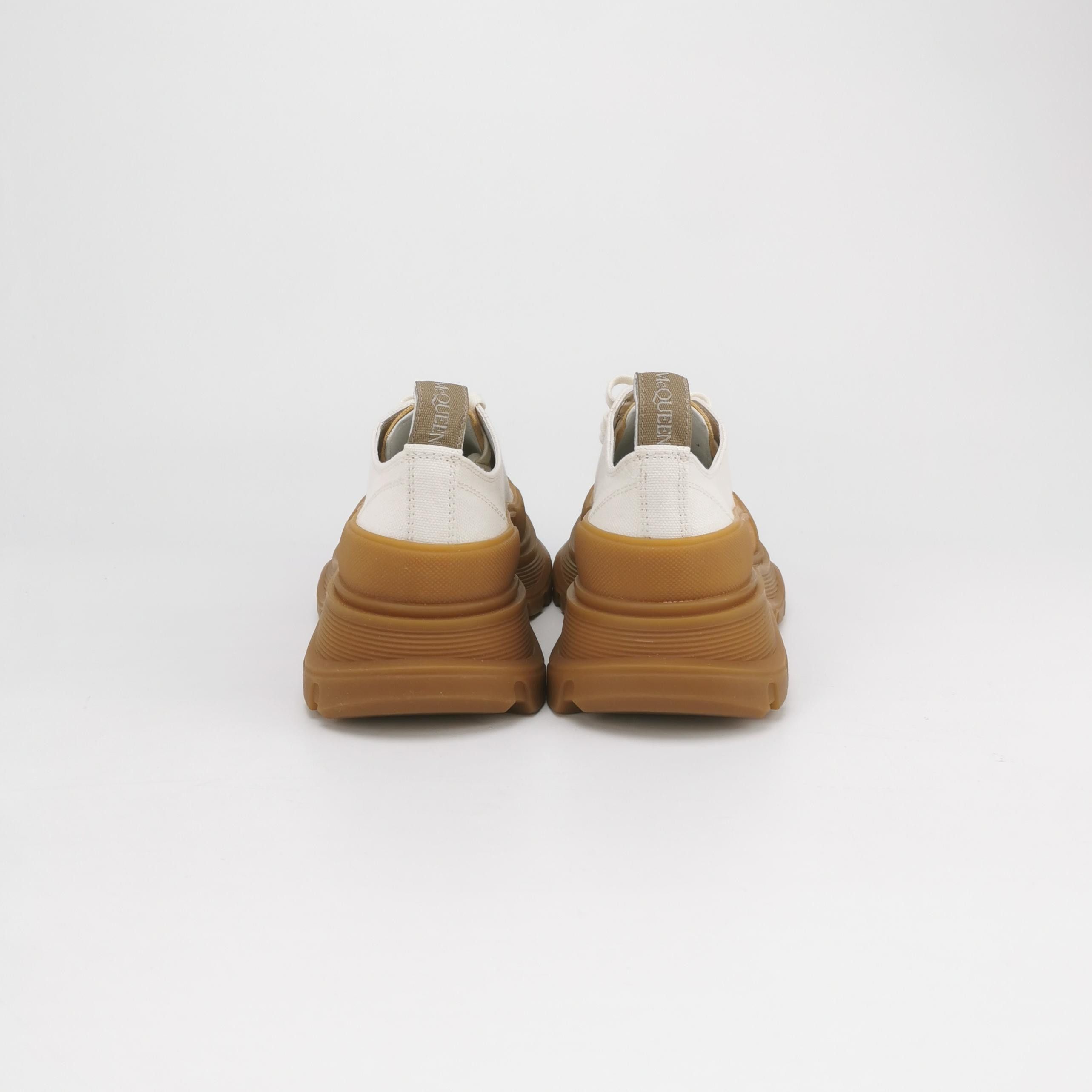 Alexander McQueen Alexander McQueen Women 5 Lowtop Sneakers Size US 5 / IT 35 - 4 Thumbnail