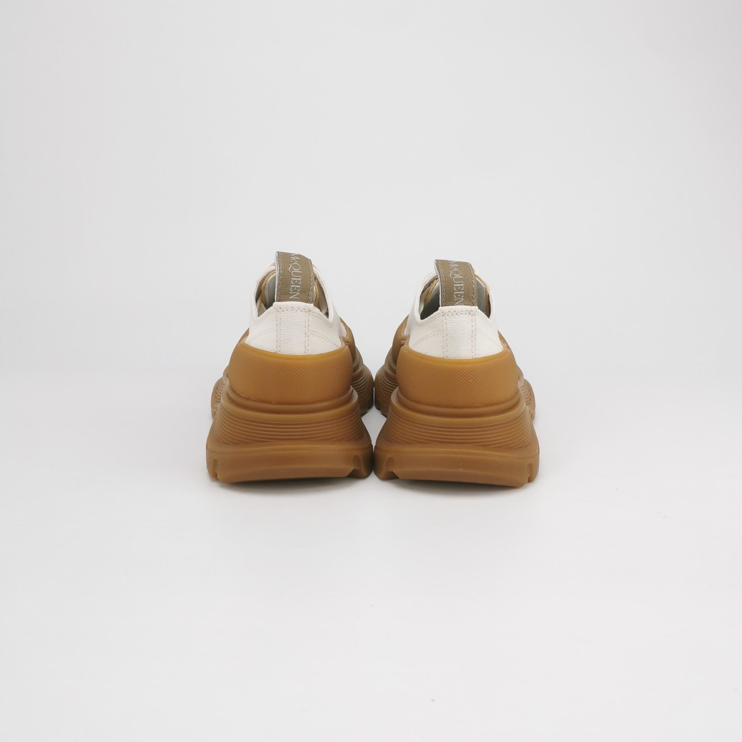 Alexander McQueen Alexander McQueen Women 6 Lowtop Sneakers Size US 6 / IT 36 - 4 Thumbnail