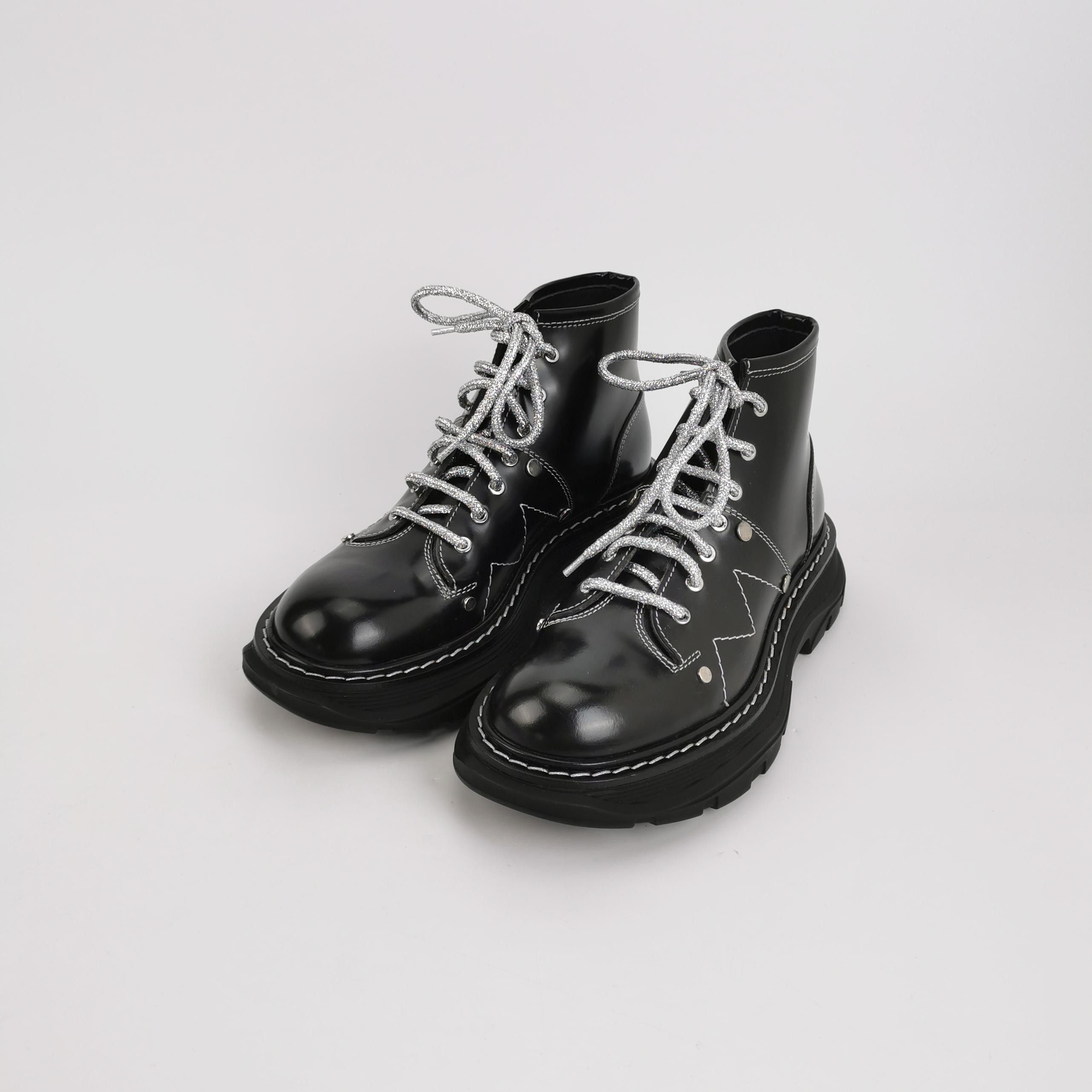 Alexander McQueen Alexander McQueen Women 7 Boots Size US 7 / IT 37 - 2 Thumbnail