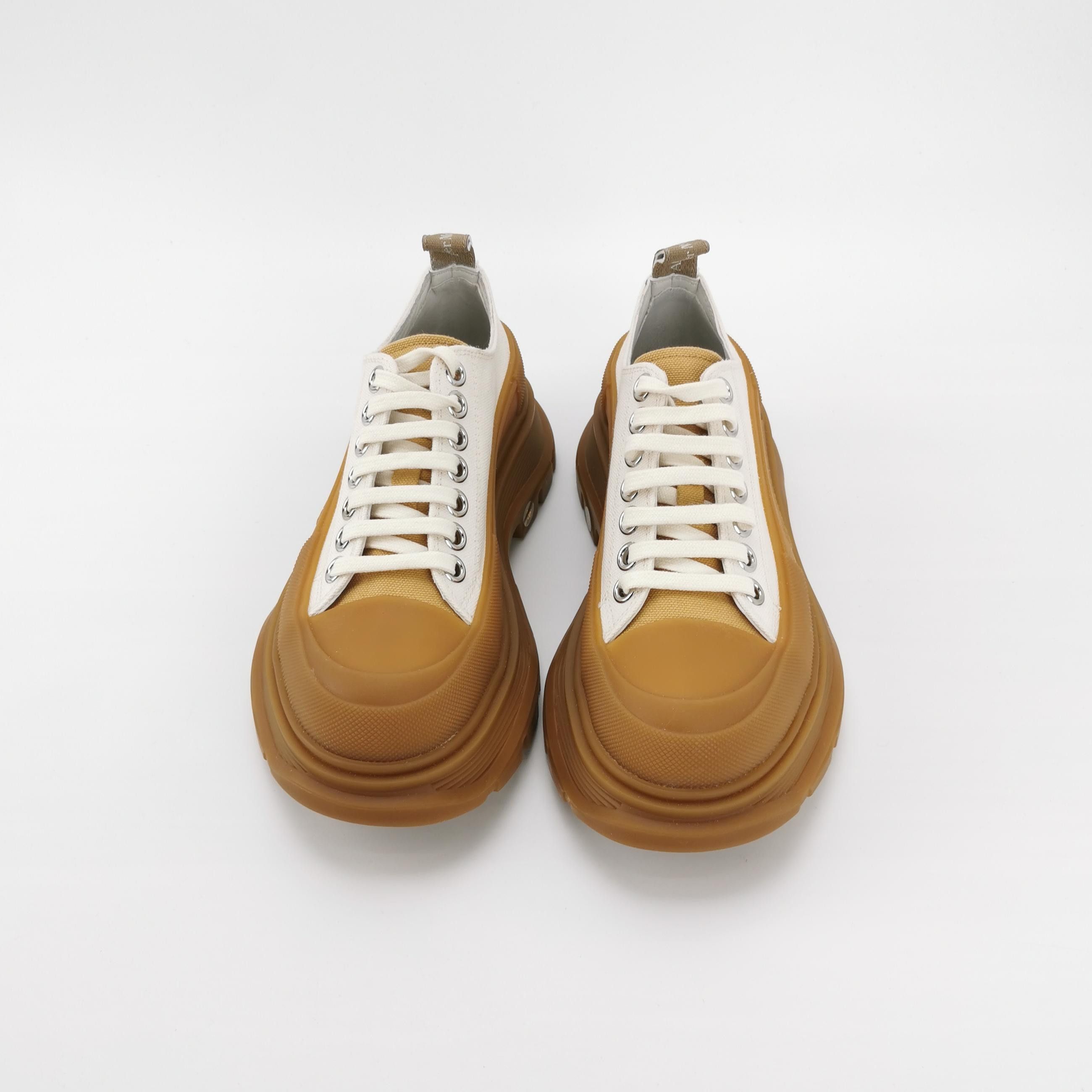 Alexander McQueen Alexander McQueen Women 6 Lowtop Sneakers Size US 6 / IT 36 - 3 Thumbnail