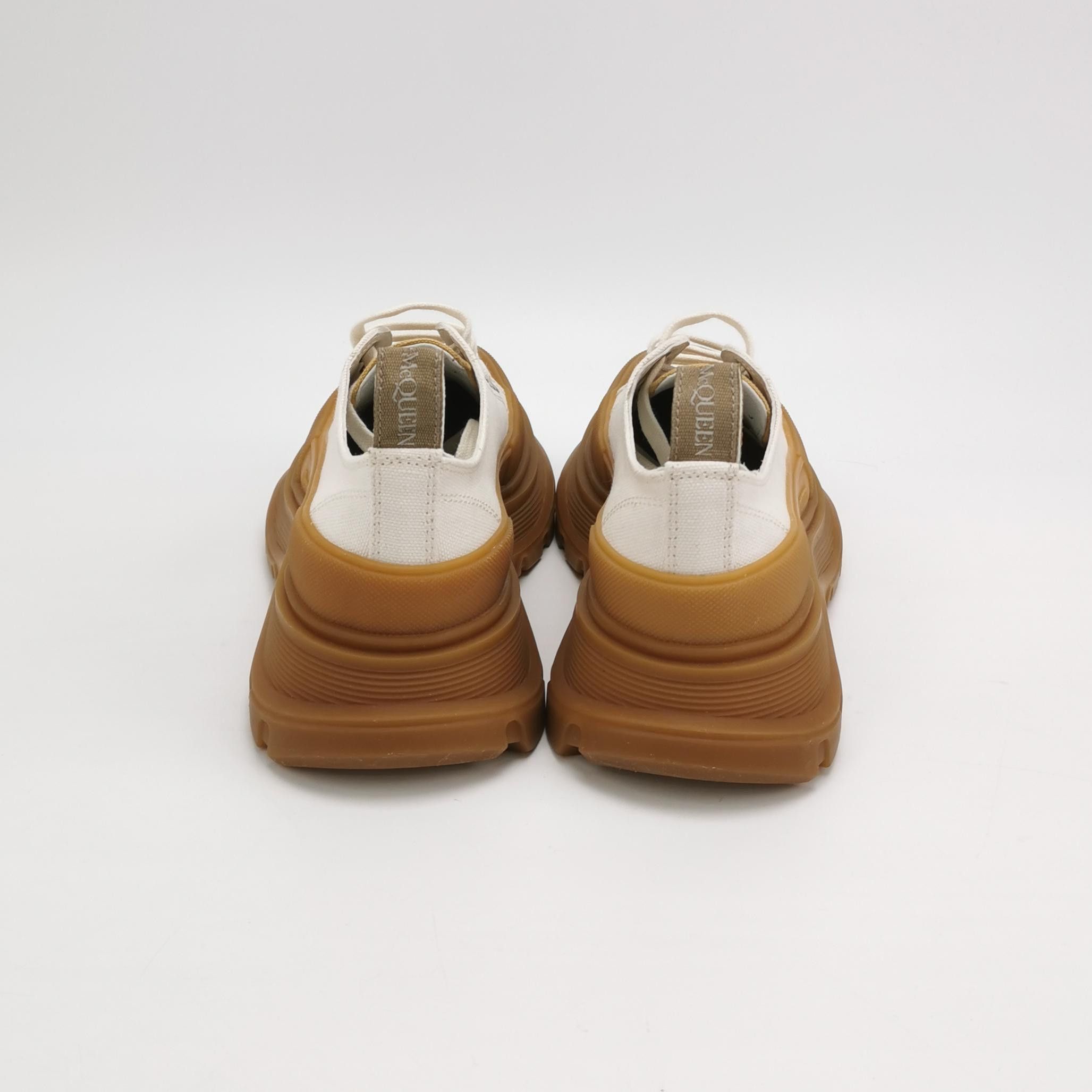 Alexander McQueen Alexander McQueen Women 5 Lowtop Sneakers Size US 5 / IT 35 - 4 Thumbnail