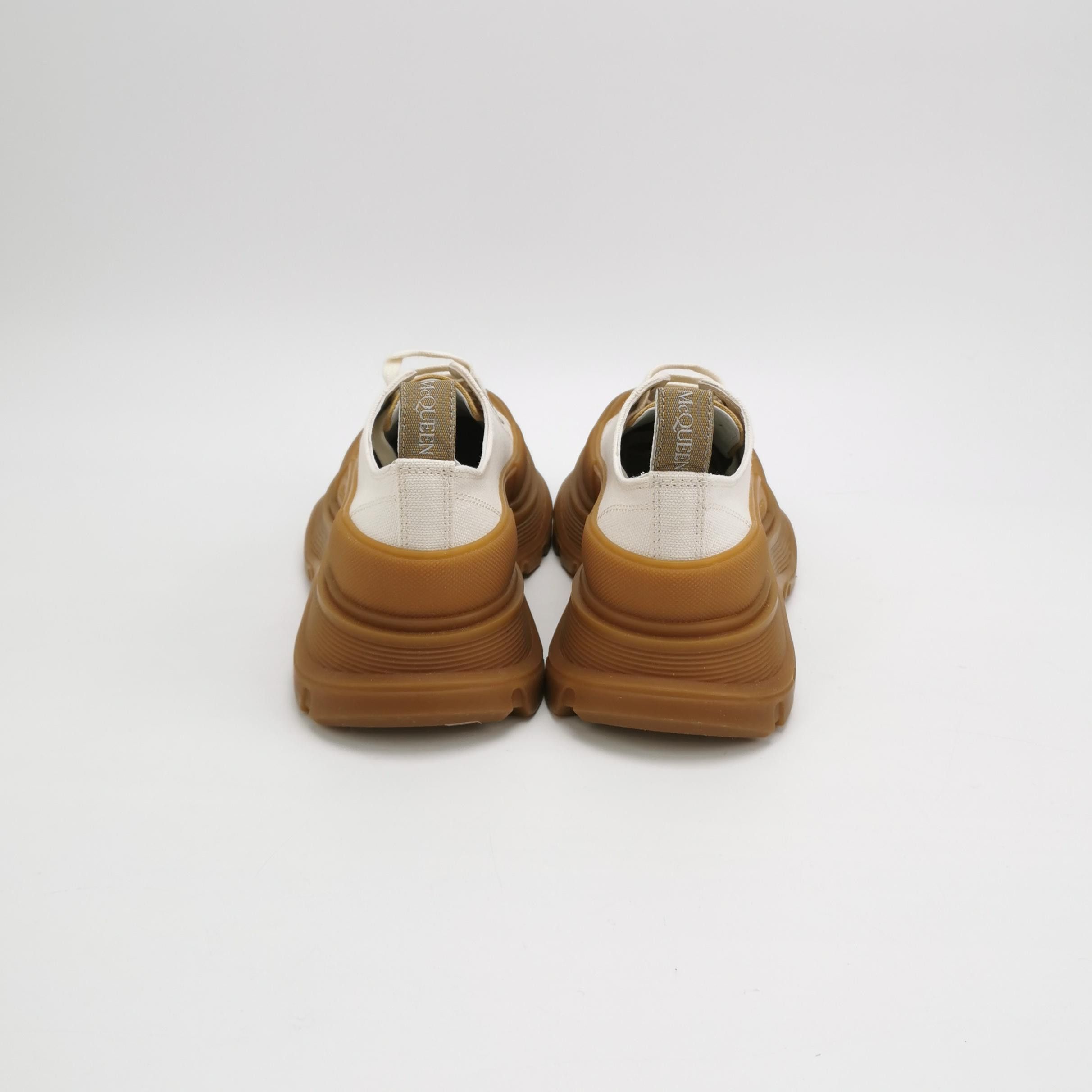 Alexander McQueen Alexander McQueen Women 6 Lowtop Sneakers Size US 6 / IT 36 - 4 Thumbnail