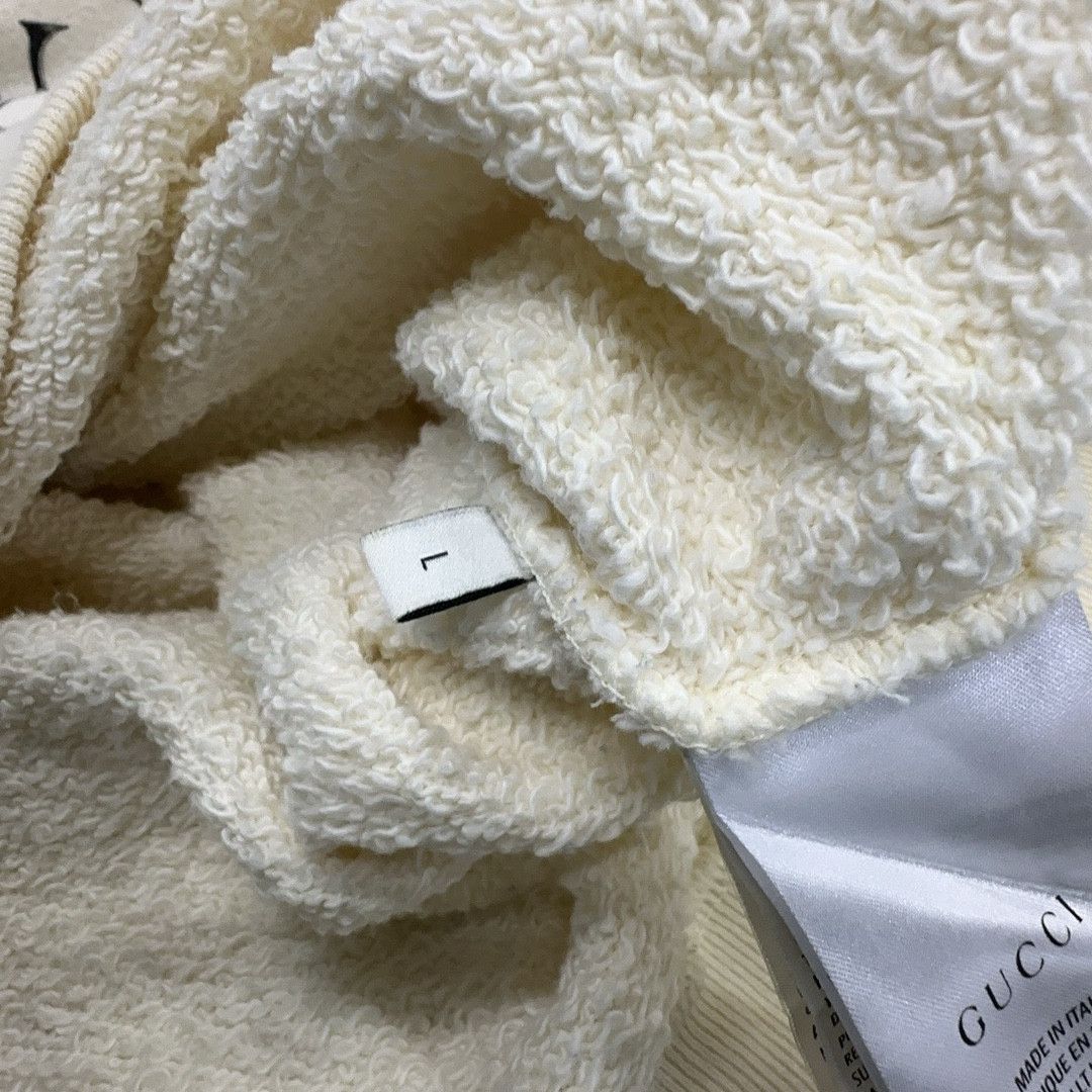Gucci Gucci Logo Print Hoodie Size L Size US L / EU 52-54 / 3 - 5 Thumbnail