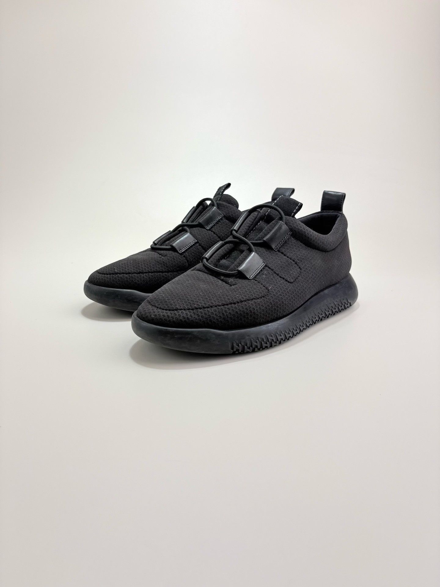 Hermes Hermes Black Technical Knit Sneakers Size 39 Size US 6 / EU 39 - 2 Thumbnail