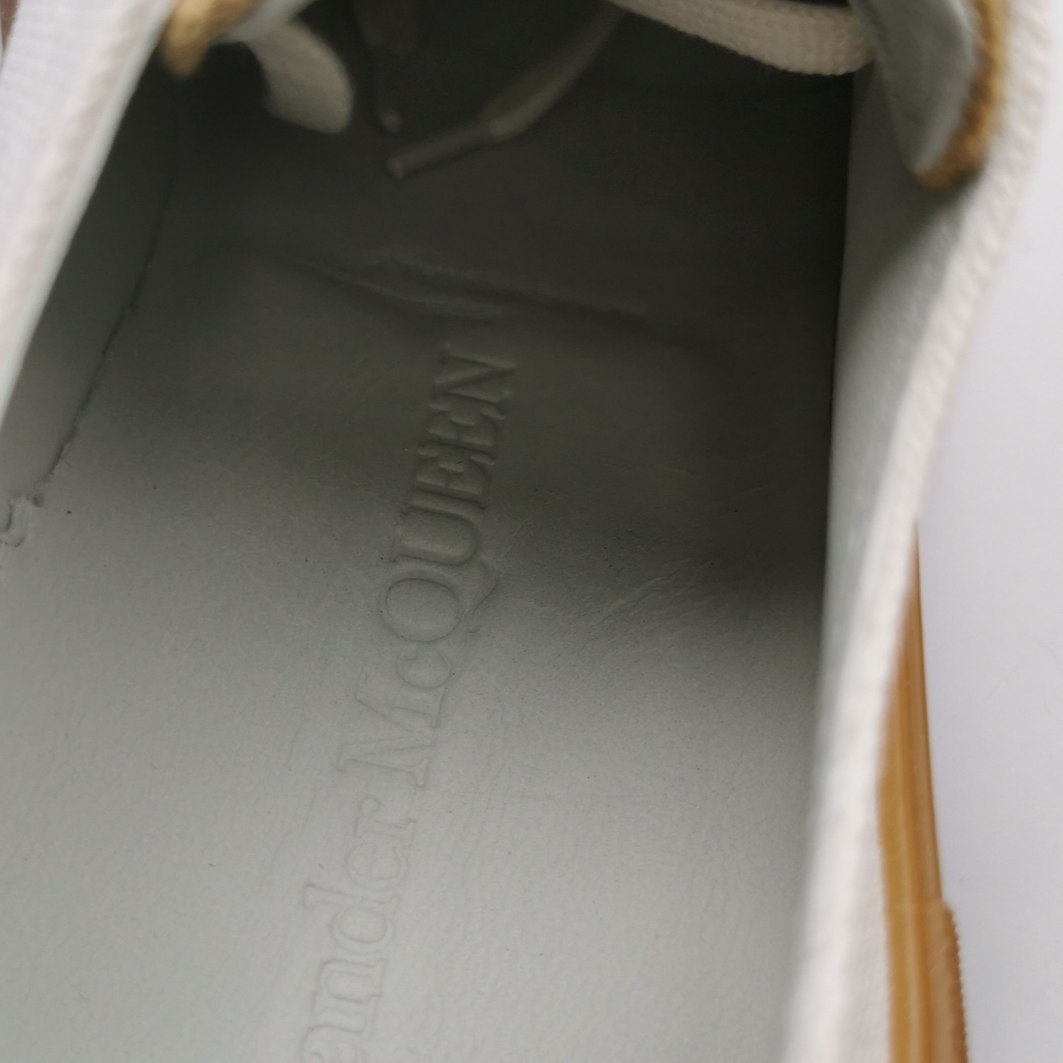 Alexander McQueen Alexander McQueen Women 8 Lowtop Sneakers Size US 8 / IT 38 - 9 Thumbnail