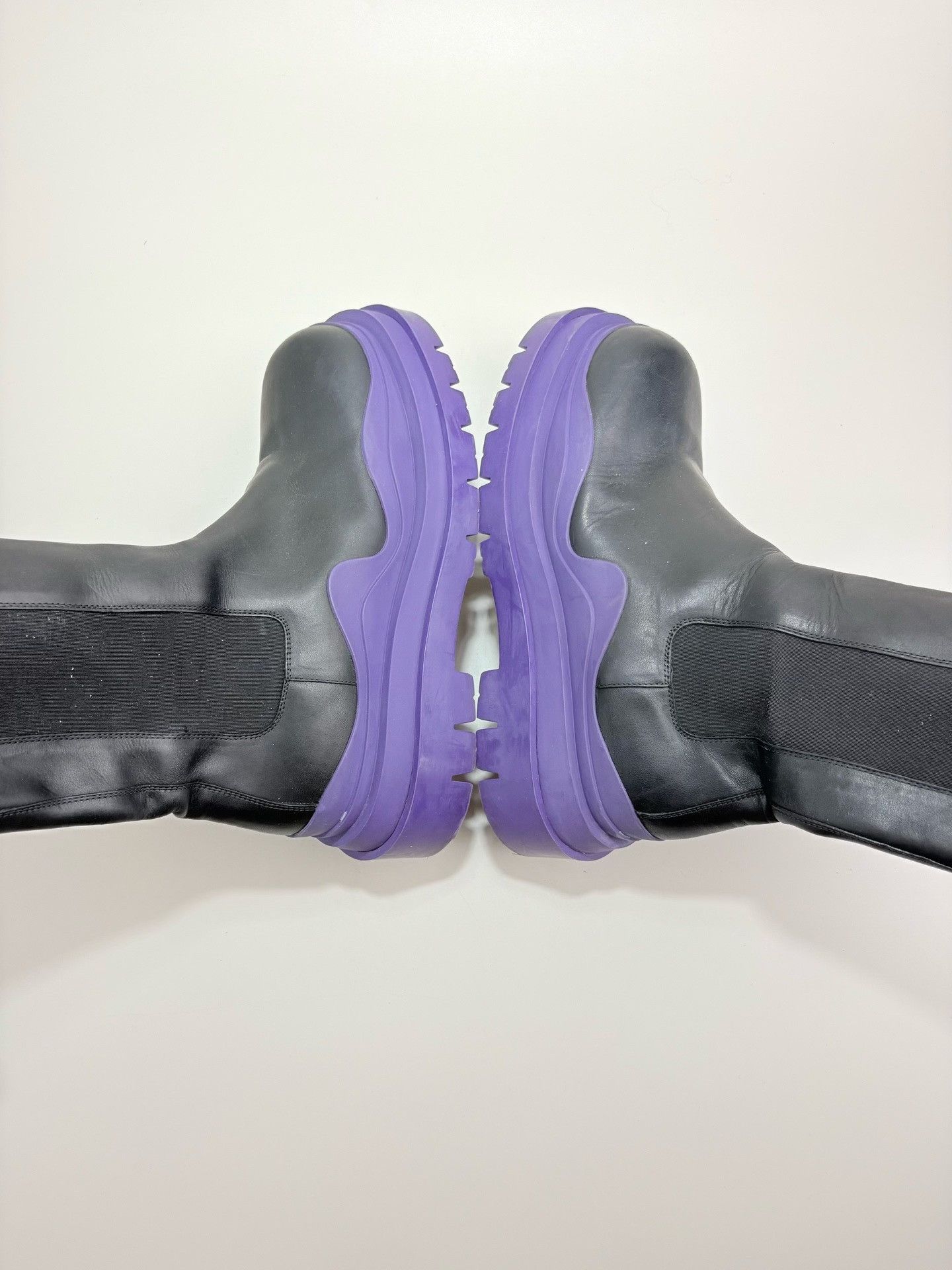 Bottega Veneta Bottega Veneta Tire Purple Sole Boots 38 Size US 8 / IT 38 - 5 Thumbnail