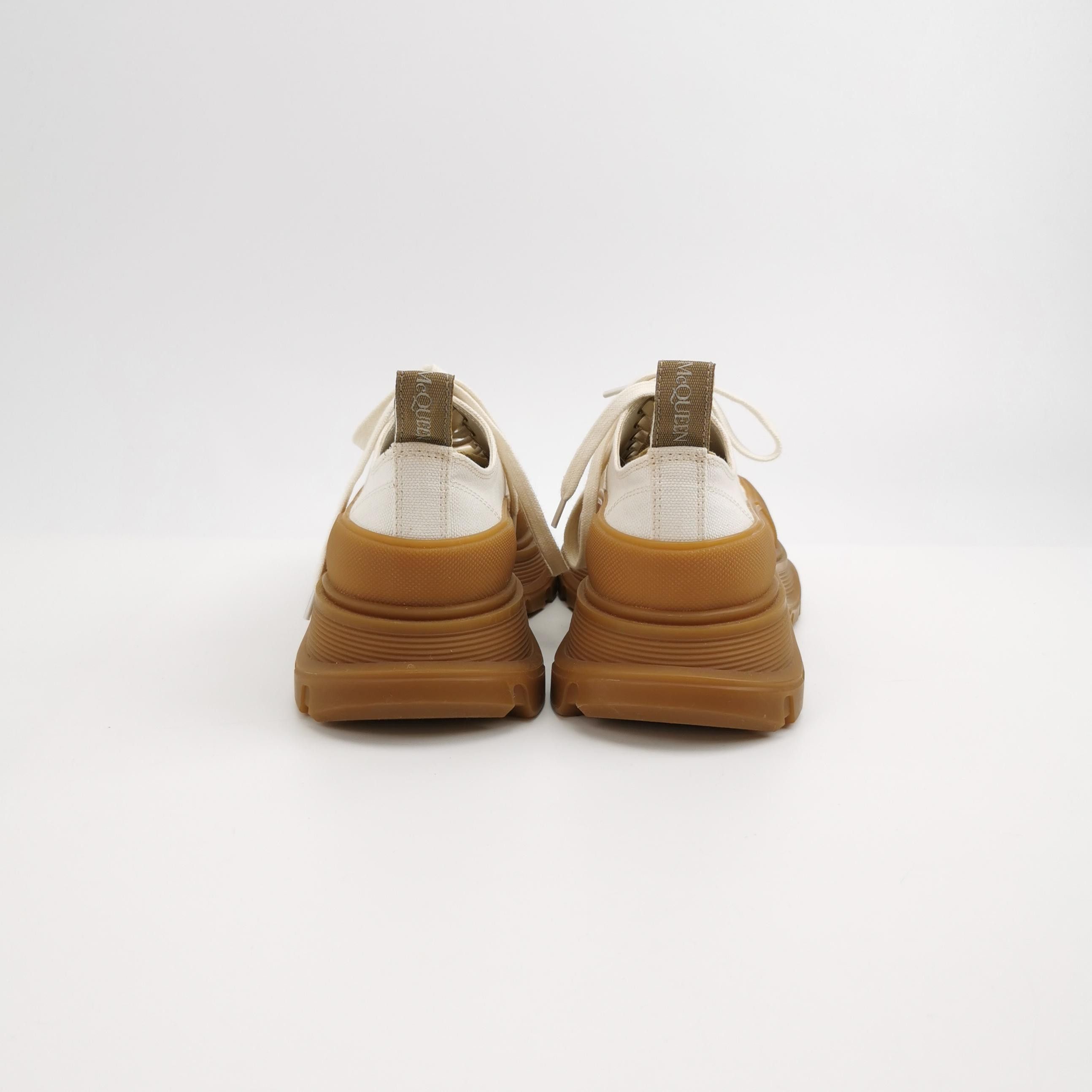 Alexander McQueen Alexander McQueen Women 7 Lowtop Sneakers Size US 7 / IT 37 - 4 Thumbnail