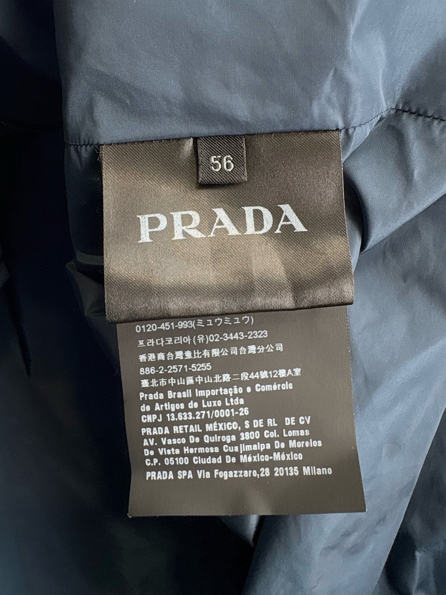 Prada Prada Triangle Logo Hooded Jacket Size 56 Size US XL / EU 56 / 4 - 6 Thumbnail