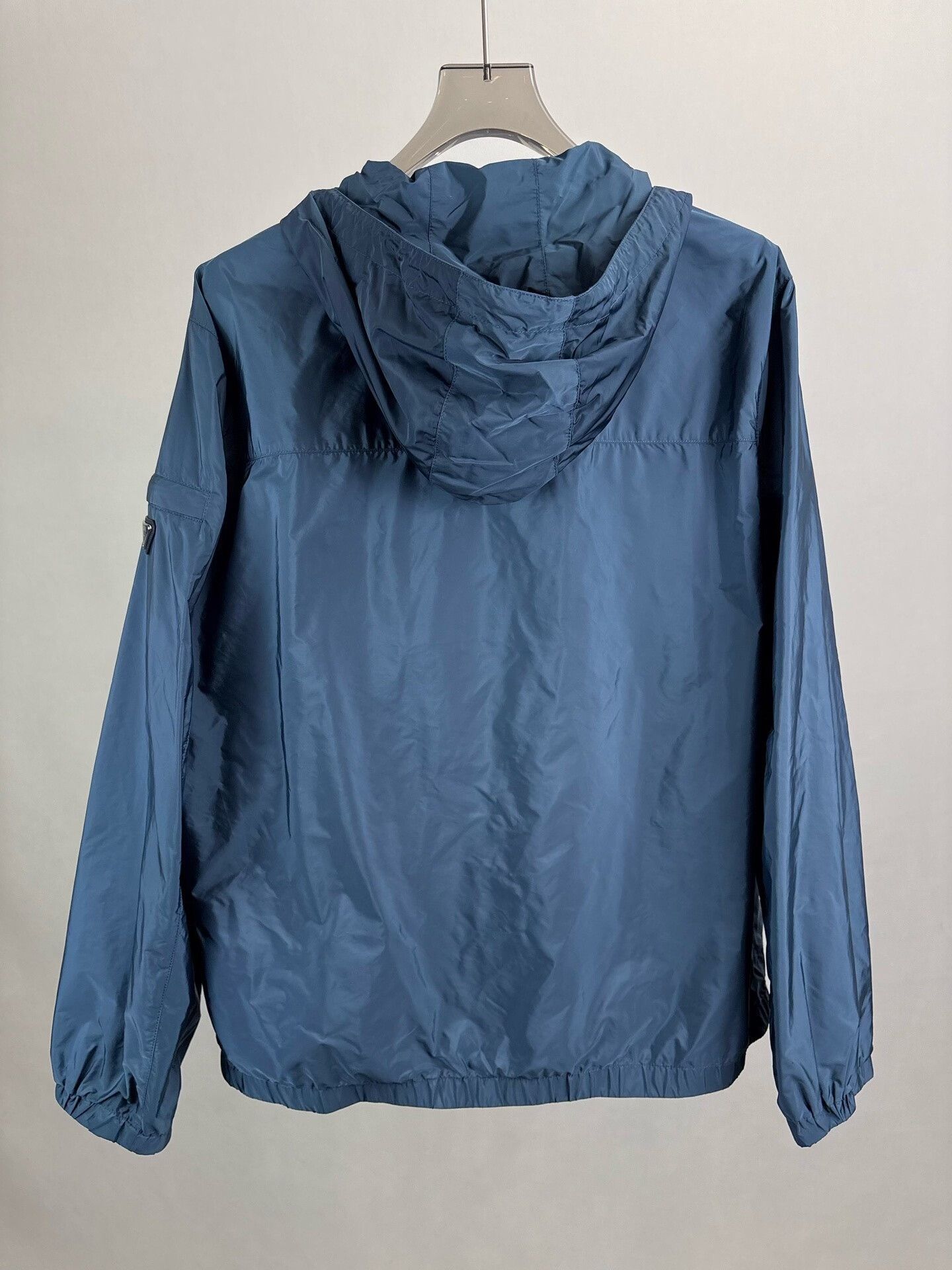 Prada Prada Triangle Logo Hooded Jacket Size 56 Size US XL / EU 56 / 4 - 3 Thumbnail