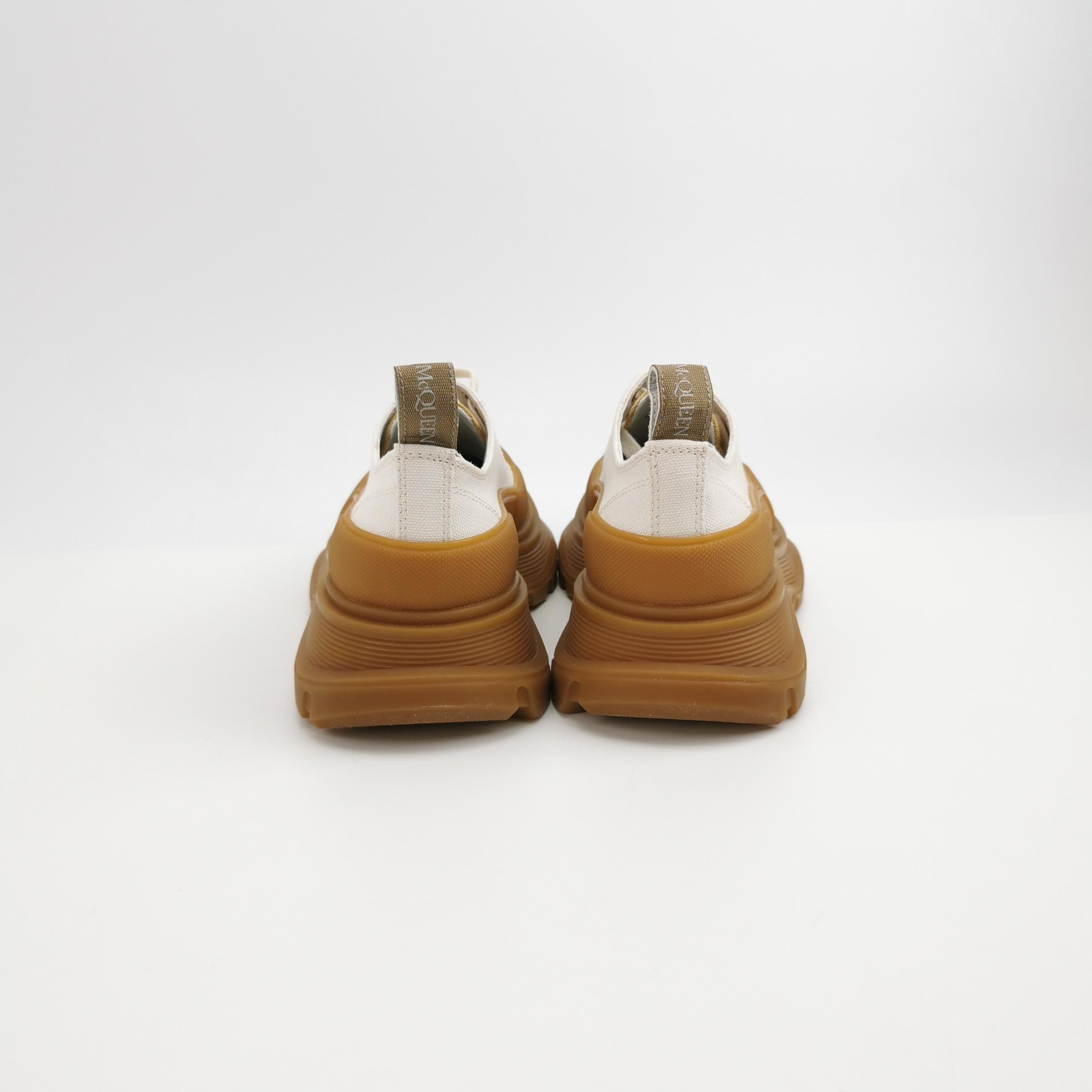 Alexander McQueen Alexander McQueen Women 6 Lowtop Sneakers Size US 6 / IT 36 - 4 Thumbnail
