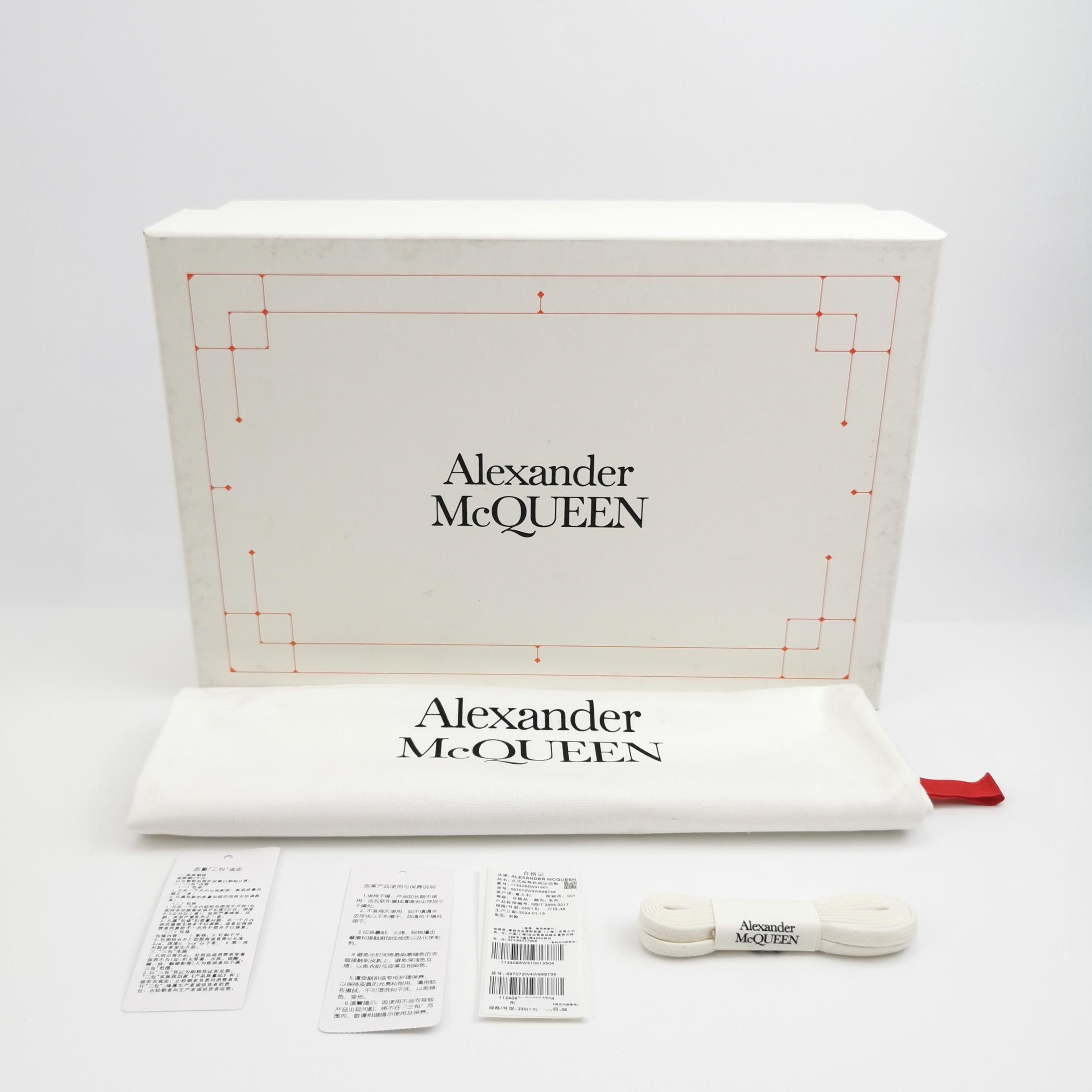 Alexander McQueen Alexander McQueen Women 6 Lowtop Sneakers Size US 6 / IT 36 - 6 Thumbnail