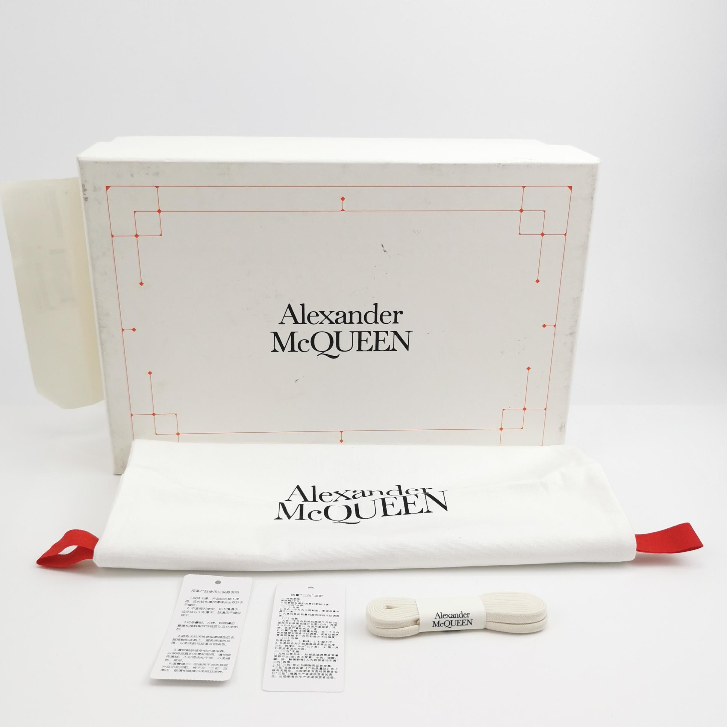 Alexander McQueen Alexander McQueen Women 8 Lowtop Sneakers Size US 8 / IT 38 - 6 Thumbnail