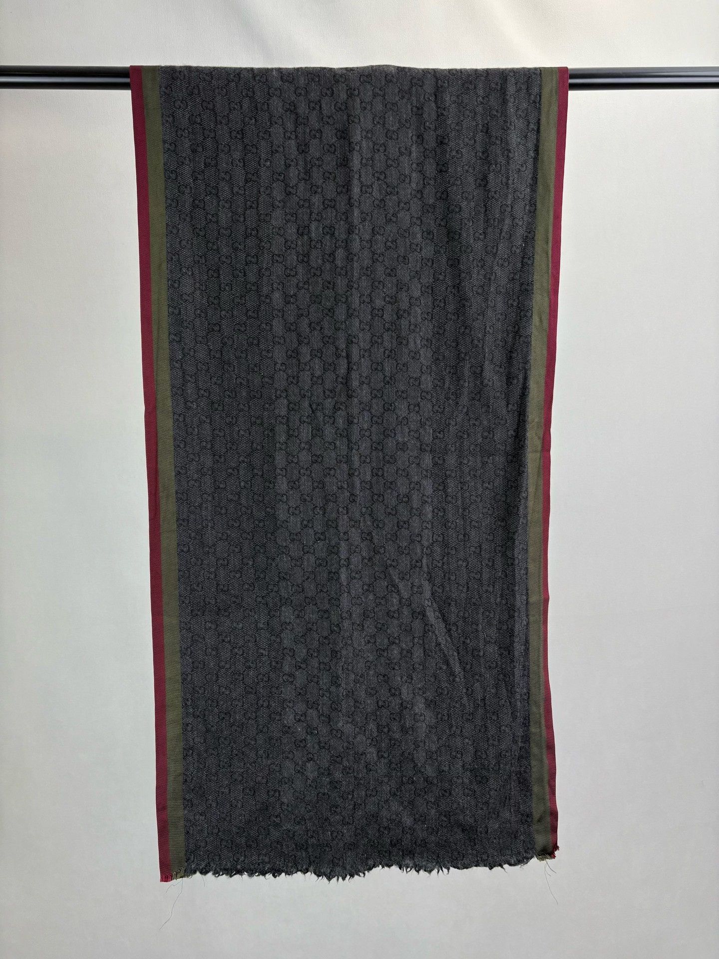 Gucci Gucci Monogram Silk Cashmere Scarf ONE SIZE Size ONE SIZE - 3 Thumbnail