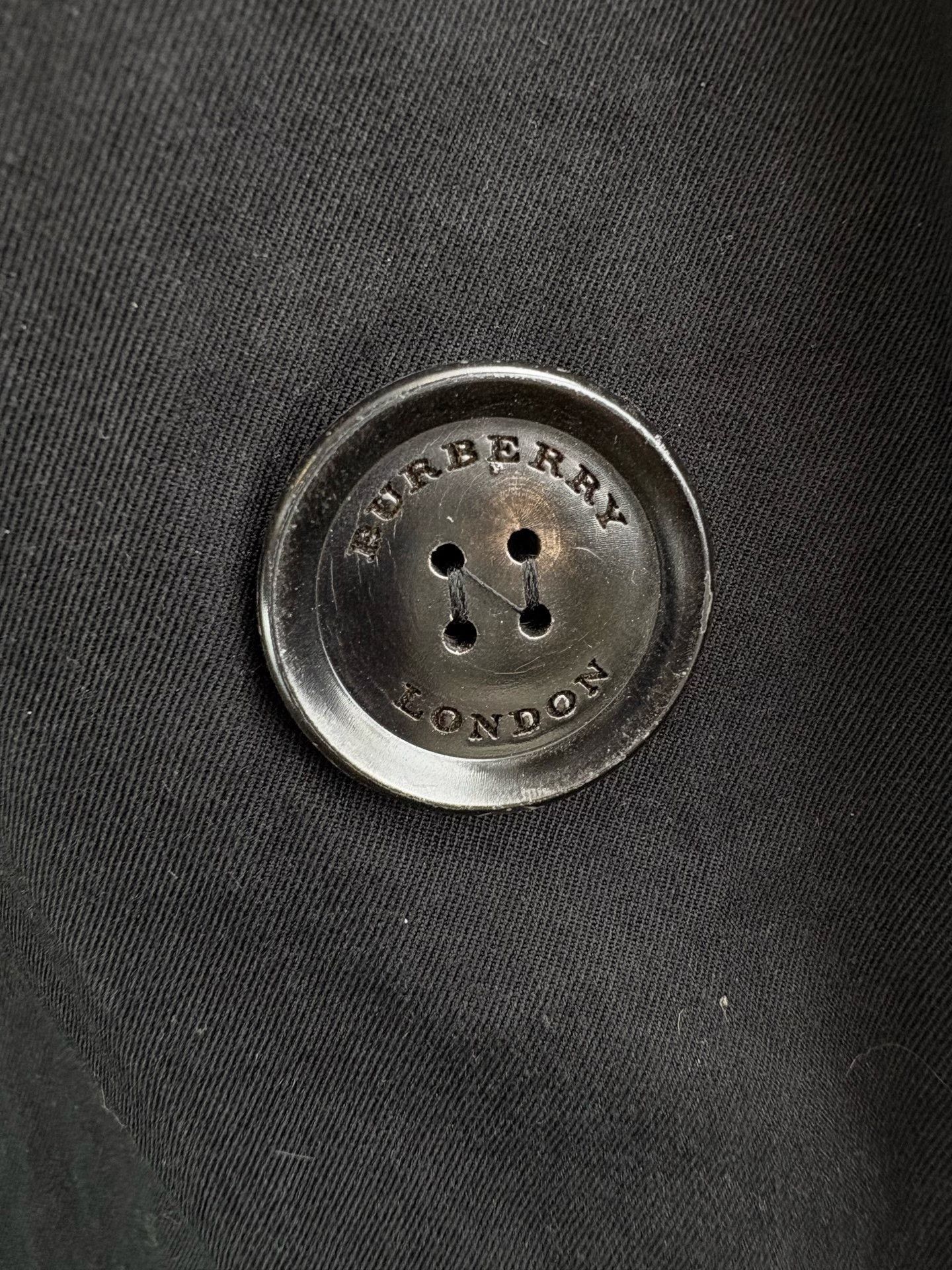 Burberry Burberry Double Breasted Trench Coat 48 Size US M / EU 48-50 / 2 - 4 Thumbnail