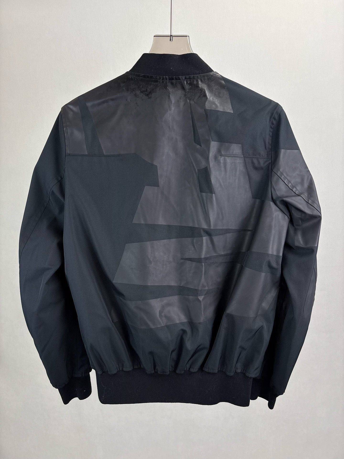 Dior Dior Graphic Print Bomber Jacket EU 46 Size US S / EU 44-46 / 1 - 3 Thumbnail
