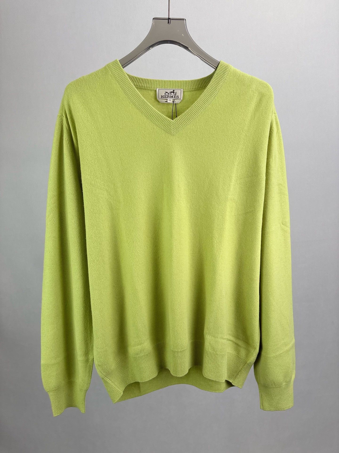 Hermes Hermes 100% Cashmere V-Neck Sweater XXL Size US XXL / EU 58 / 5 - 2 Thumbnail
