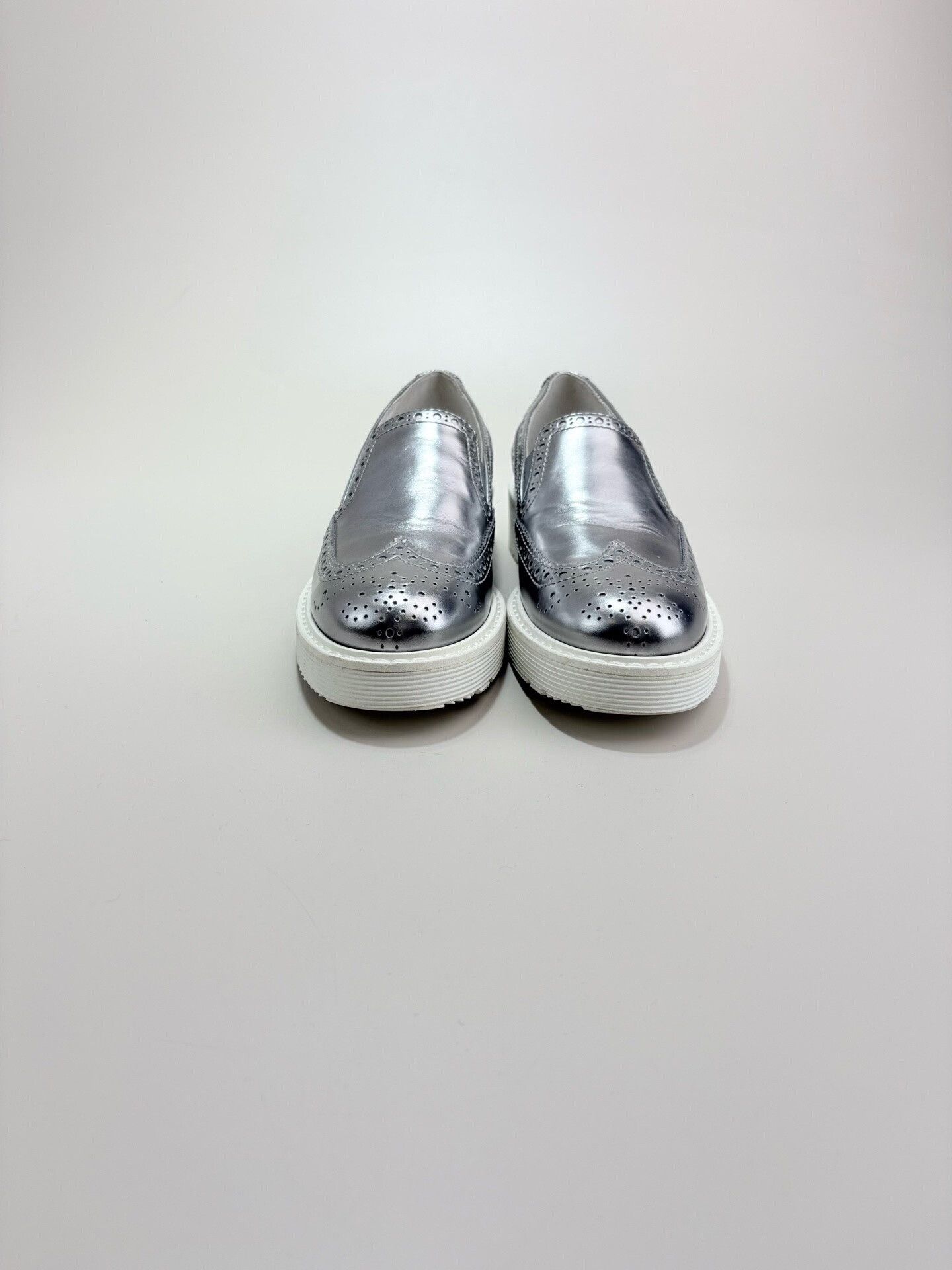 Prada Prada Silver Brogue Slip On Shoes Size 36 Size US 6 / IT 36 - 3 Thumbnail