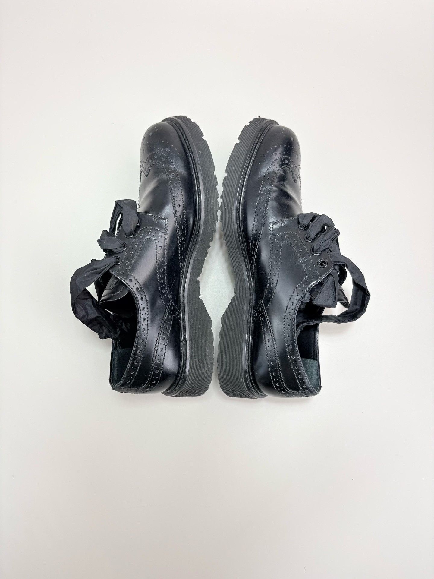 Prada Prada Black Leather Brogue Flats 37.5 Size US 7.5 / IT 37.5 - 6 Thumbnail