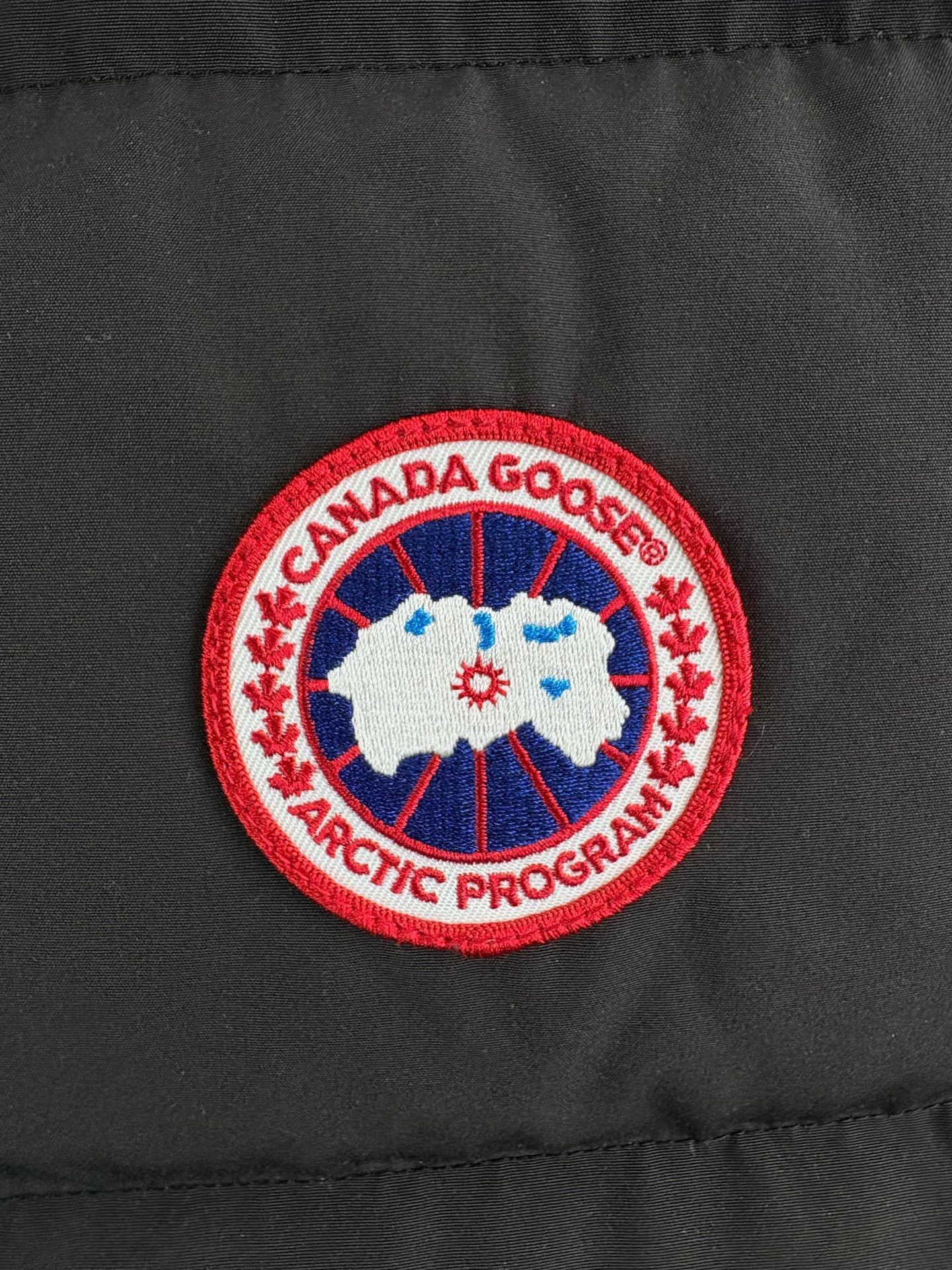 Canada Goose Canada Goose Black Down Freestyle Vest Size S Size US S / EU 44-46 / 1 - 4 Thumbnail