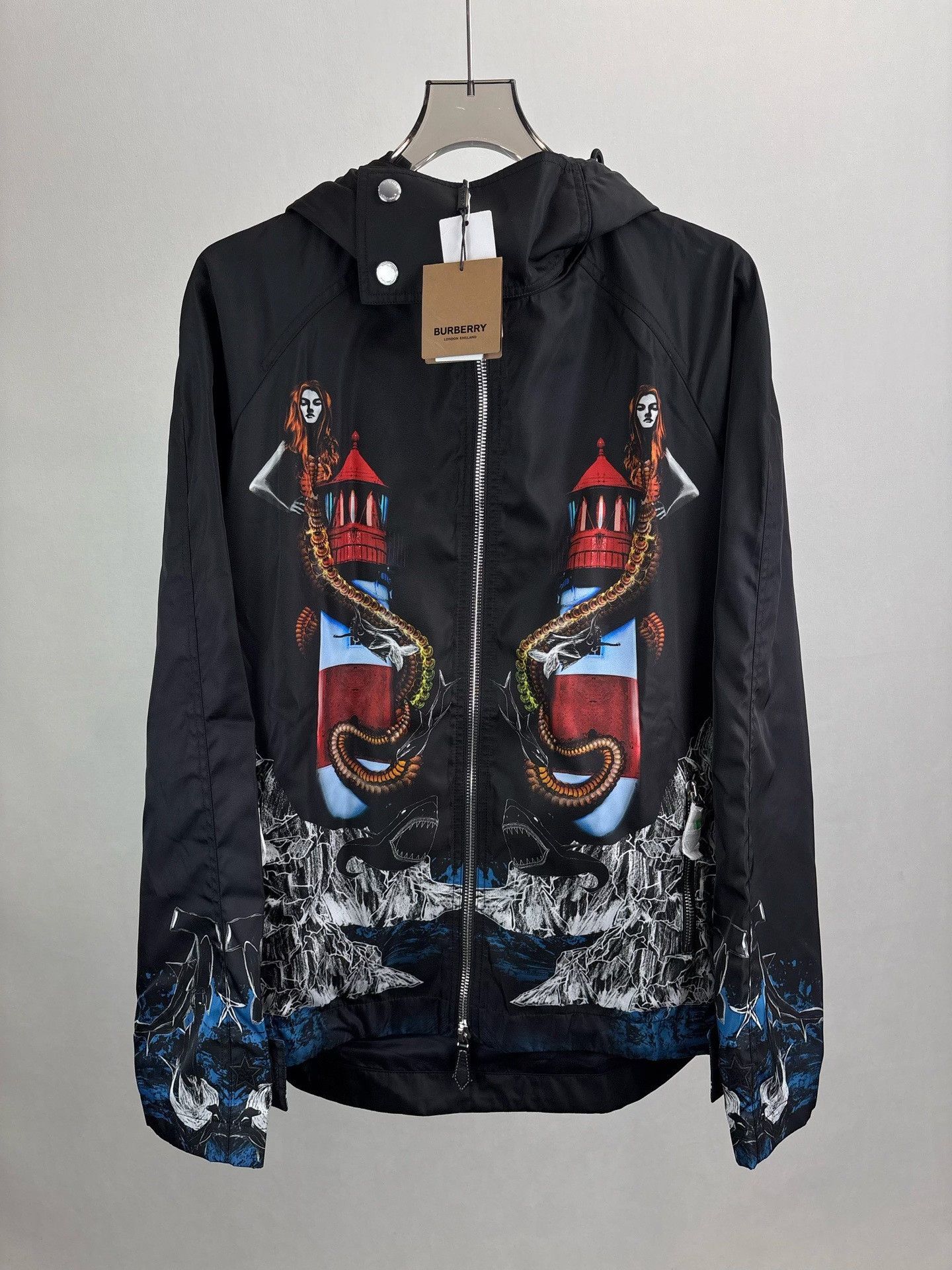 Burberry Burberry Mermaid Print Nylon Jacket Size L Size US L / EU 52-54 / 3 - 2 Thumbnail