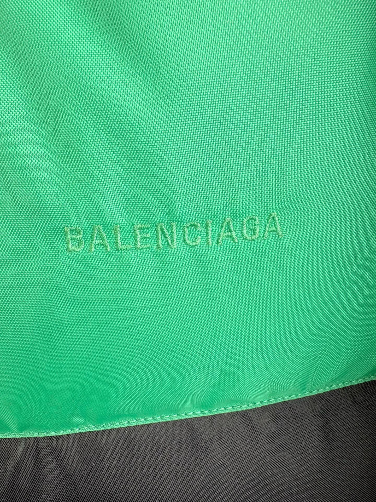 Balenciaga Balenciaga Colorblock Down Puffer Jacket 48 Size US M / EU 48-50 / 2 - 4 Thumbnail