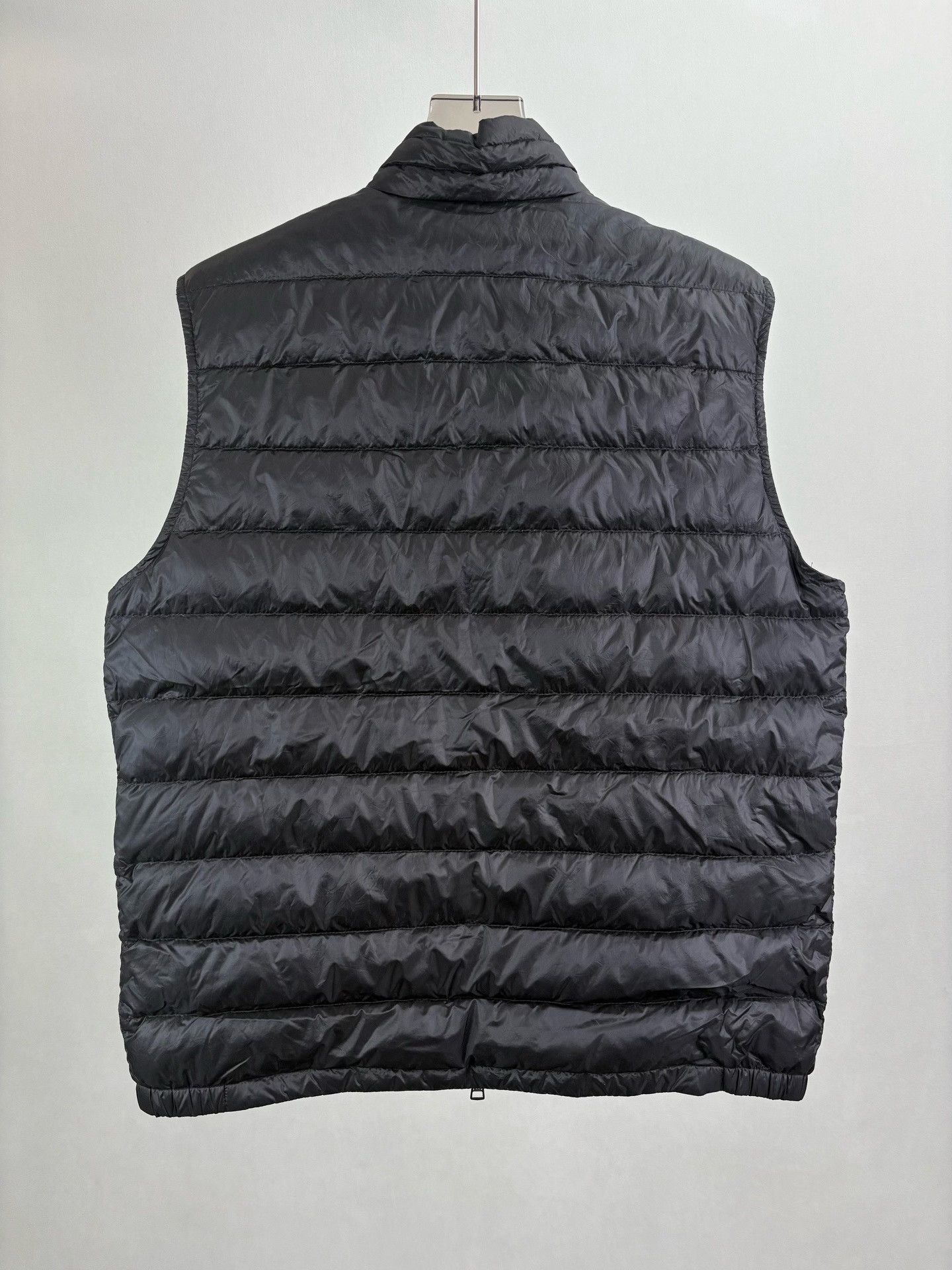 Moncler Moncler Achille Down Gilet Vest Size 5 Size US XXL / EU 58 / 5 - 3 Thumbnail