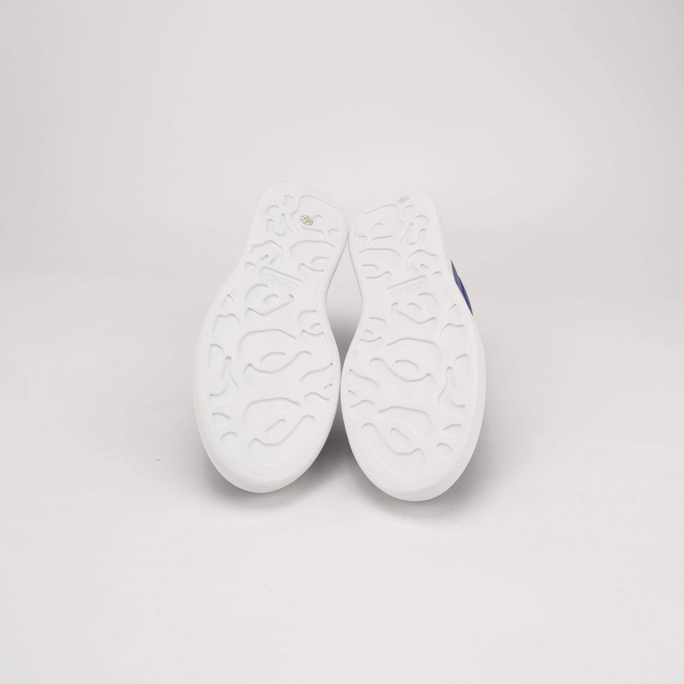 Alexander McQueen Alexander McQueen Women 7 Lowtop Sneakers Size US 7 / IT 37 - 5 Thumbnail