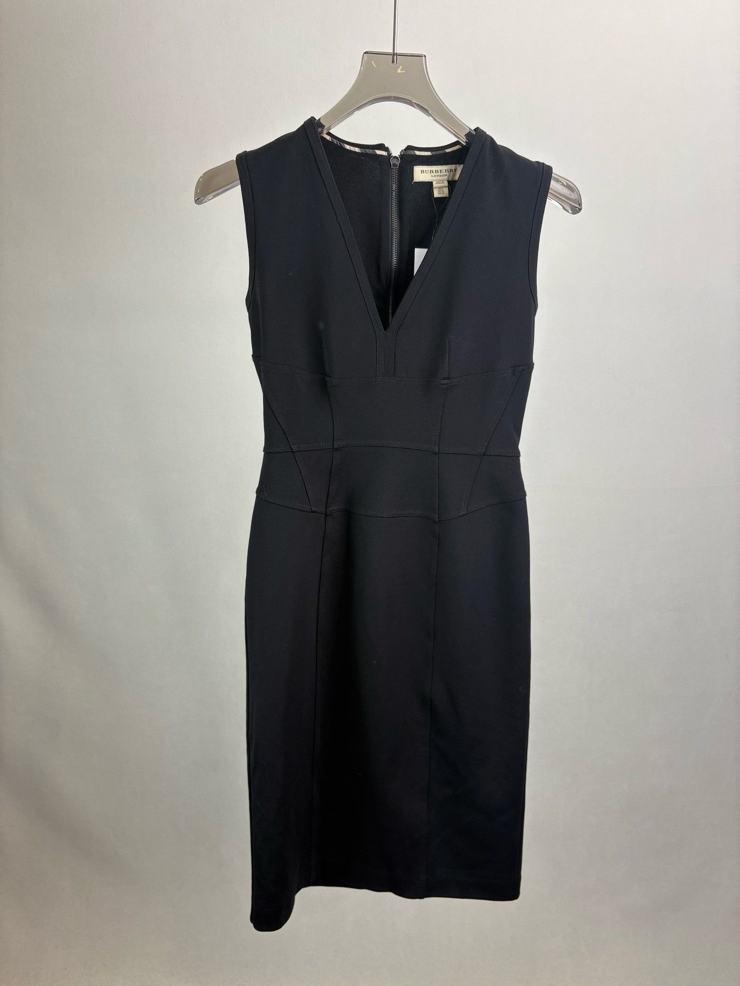 Burberry Burberry V-Neck Sleeveless Midi Dress UK 8 Size S / US 4 / IT 40 - 2 Thumbnail
