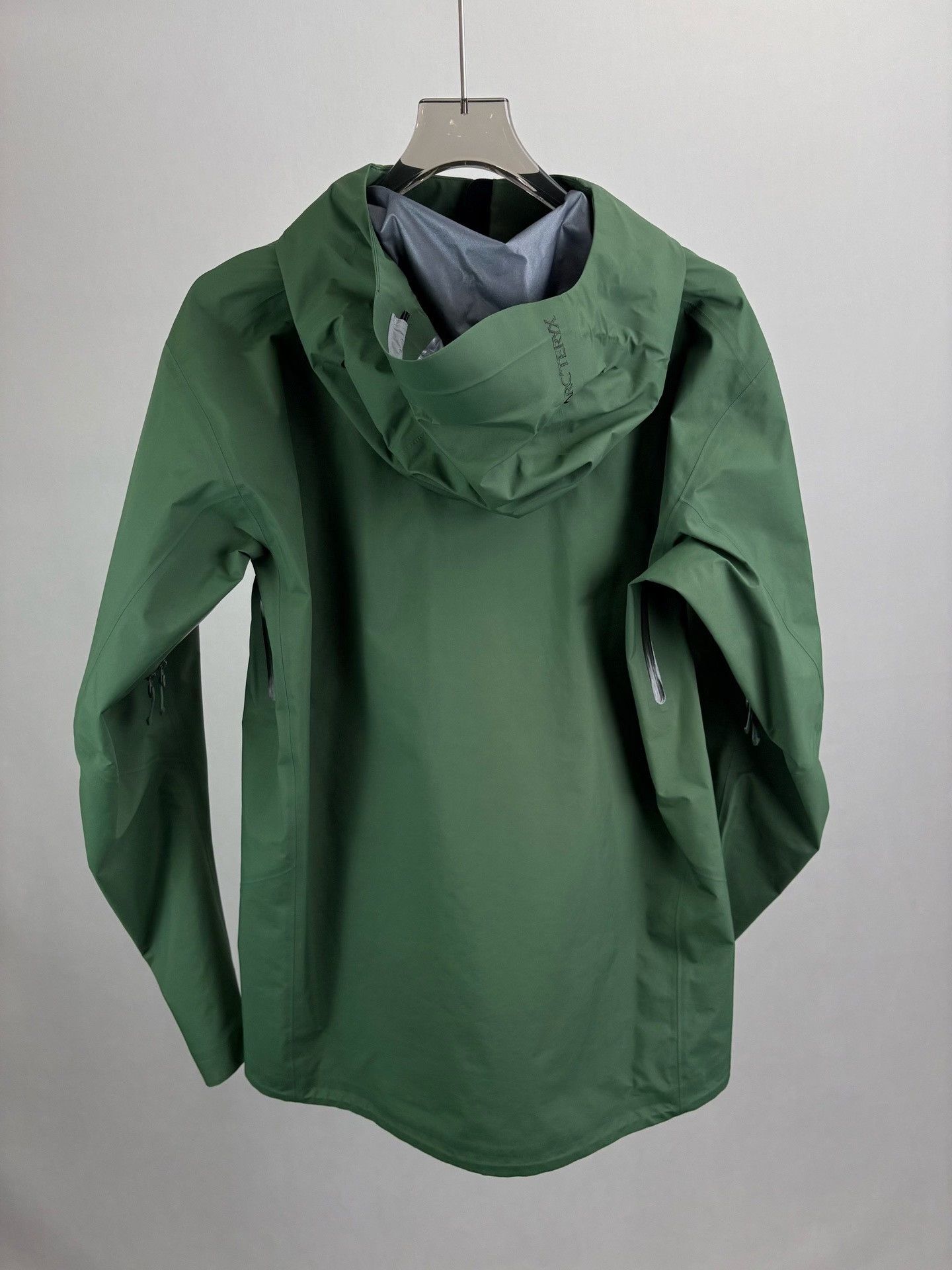 Arc'teryx Arc'teryx Green Beta SL Gore-Tex Jacket Size M Size US M / EU 48-50 / 2 - 3 Thumbnail
