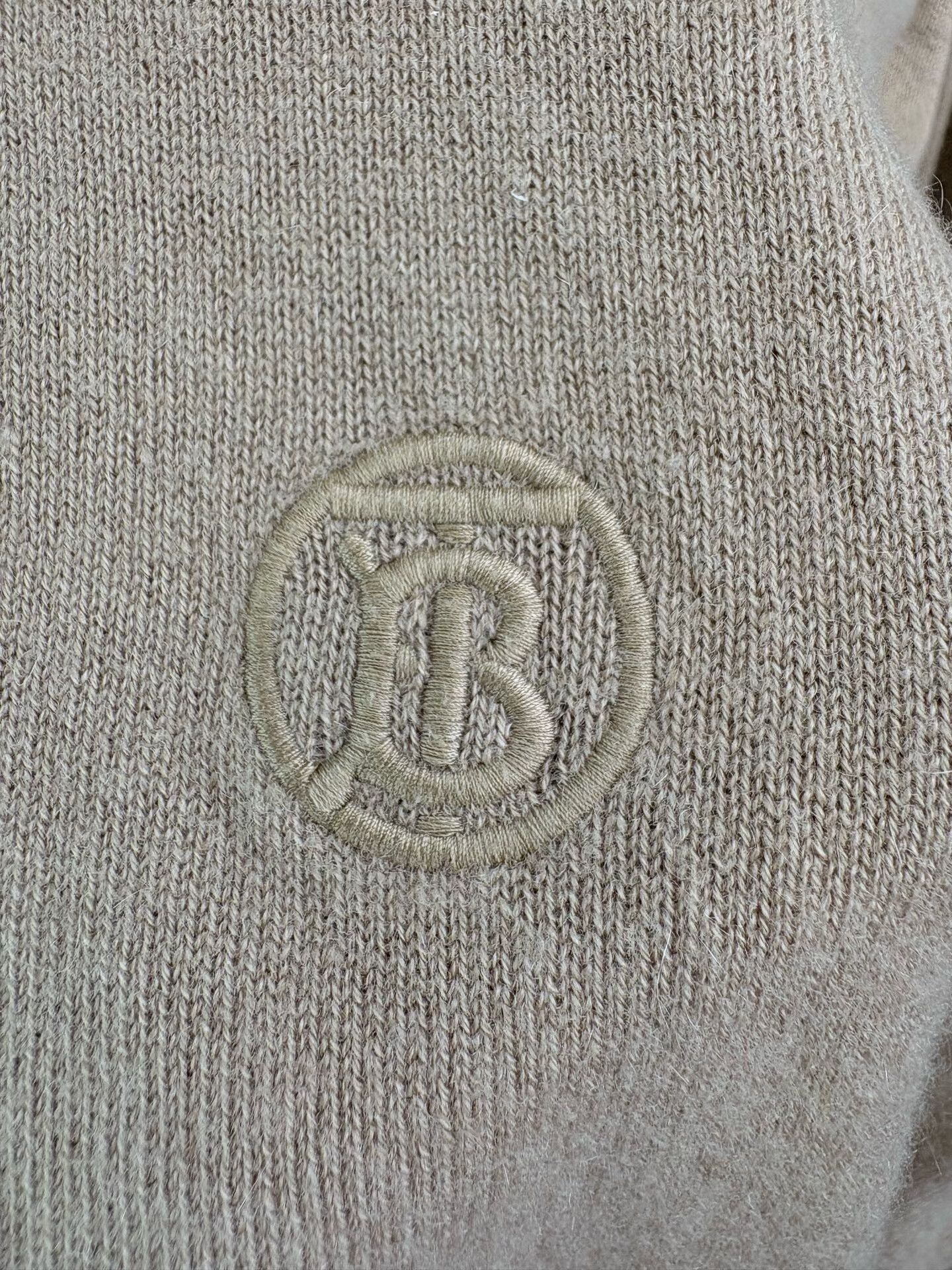 Burberry Burberry Cashmere Crewneck Sweater XL Size US XL / EU 56 / 4 - 4 Thumbnail
