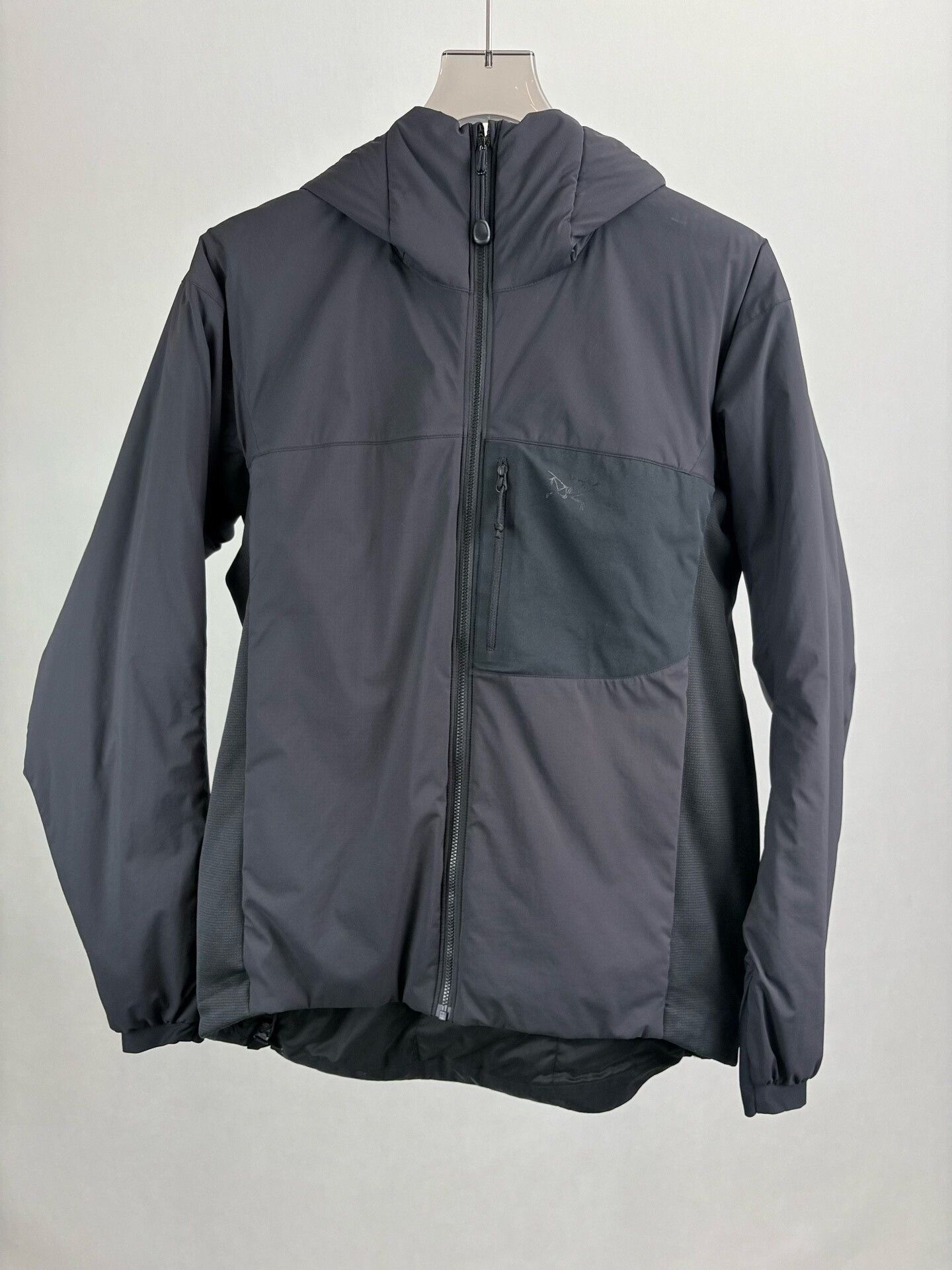 Arc'teryx Arc'teryx Atom LT Hooded Jacket Size M Size US M / EU 48-50 / 2 - 2 Thumbnail