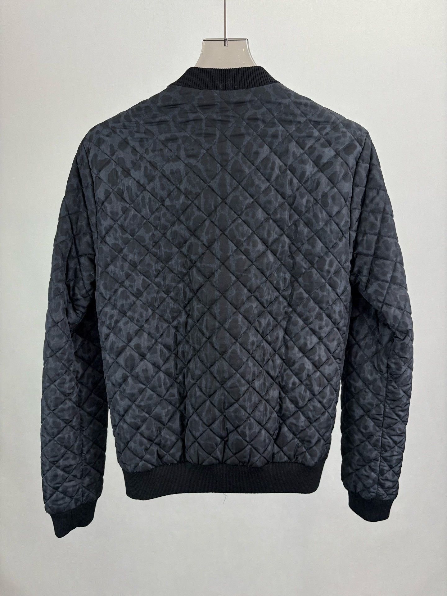 Dolce & Gabbana Dolce & Gabbana Leopard Quilted Bomber Jacket 46 Size US S / EU 44-46 / 1 - 3 Thumbnail