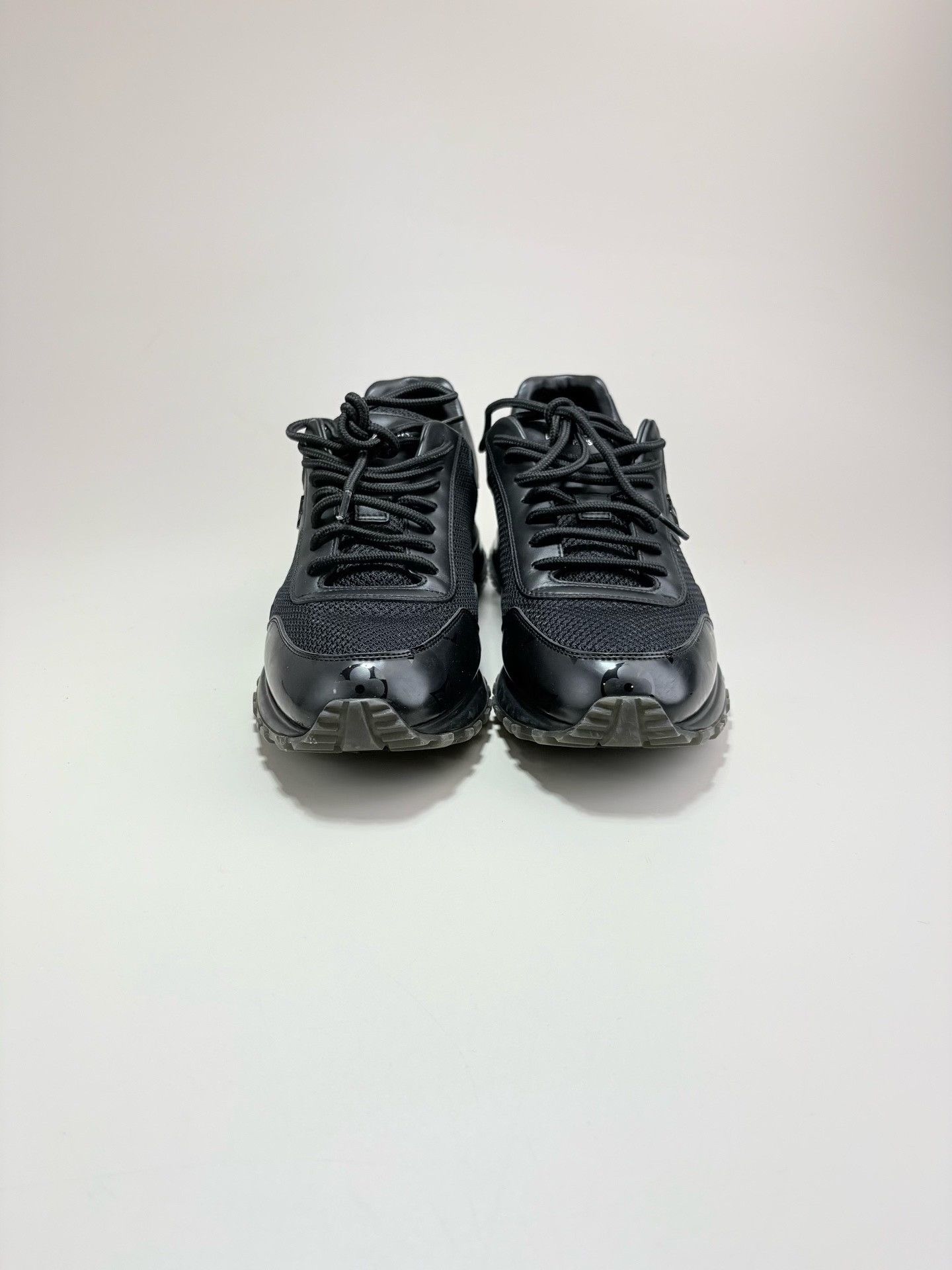 Louis Vuitton Louis Vuitton Run Away Black Sneakers 7.5 Size US 8.5 / EU 41-42 - 3 Thumbnail