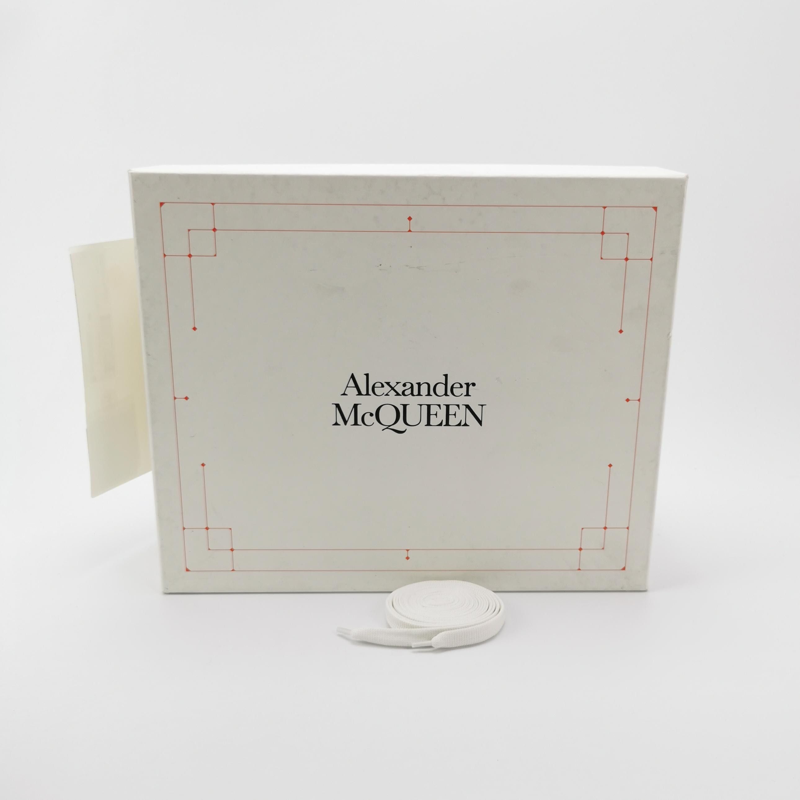 Alexander McQueen Alexander McQueen Women 6 Lowtop Sneakers Size US 6 / IT 36 - 6 Thumbnail