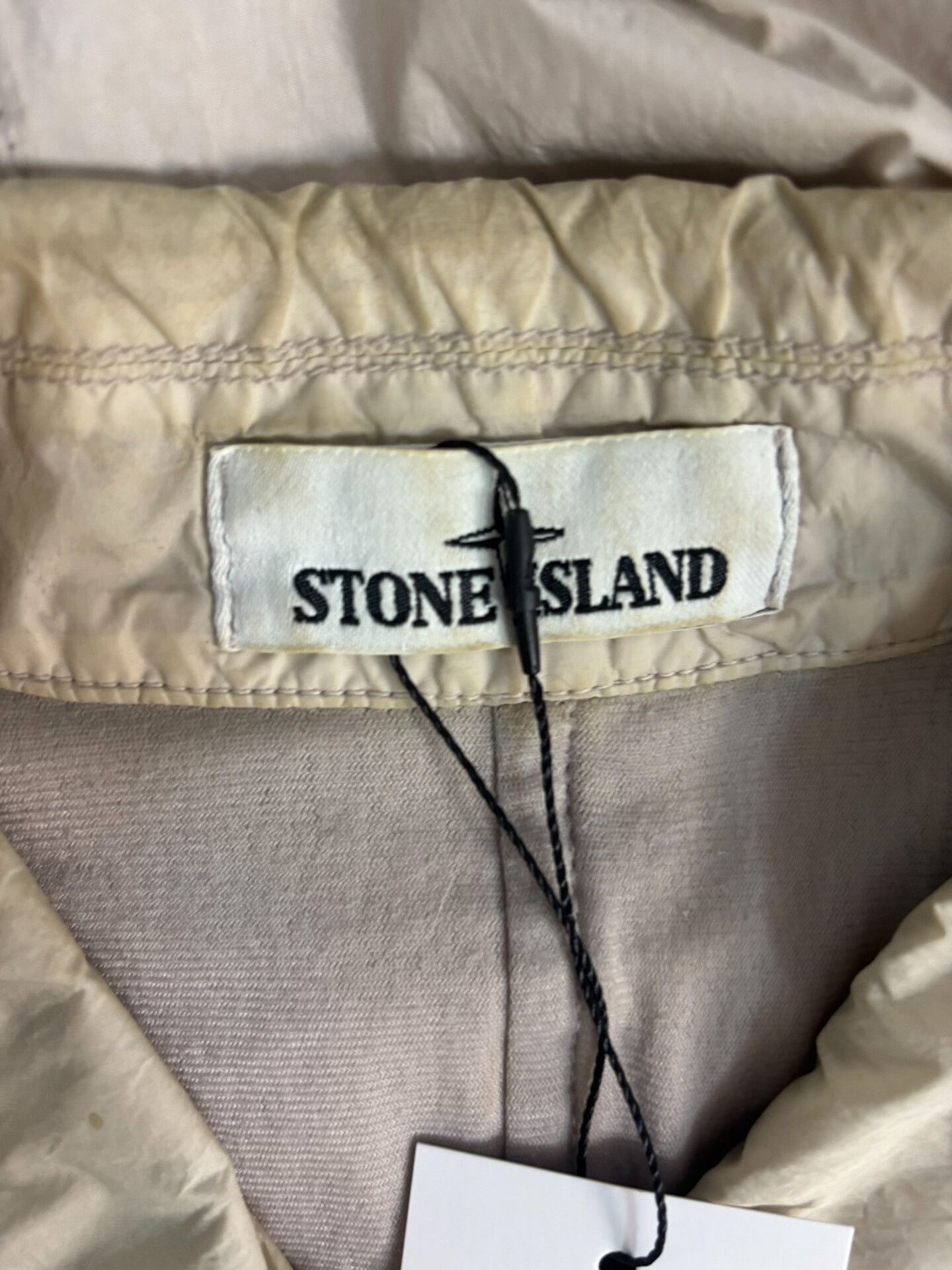 Stone Island Stone Island Beige Lightweight Zip Jacket L Size US L / EU 52-54 / 3 - 4 Thumbnail