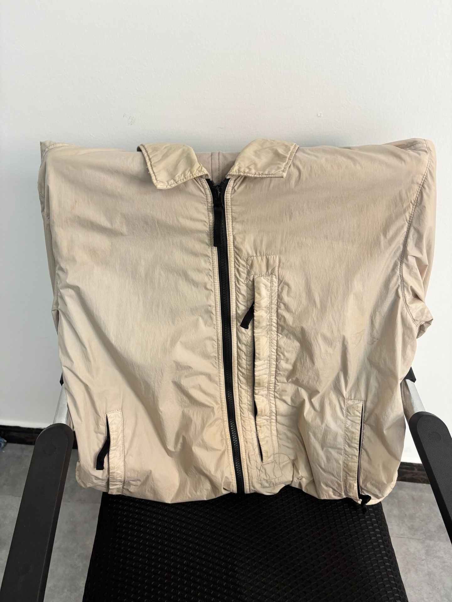 Stone Island Stone Island Beige Lightweight Zip Jacket L Size US L / EU 52-54 / 3 - 2 Thumbnail