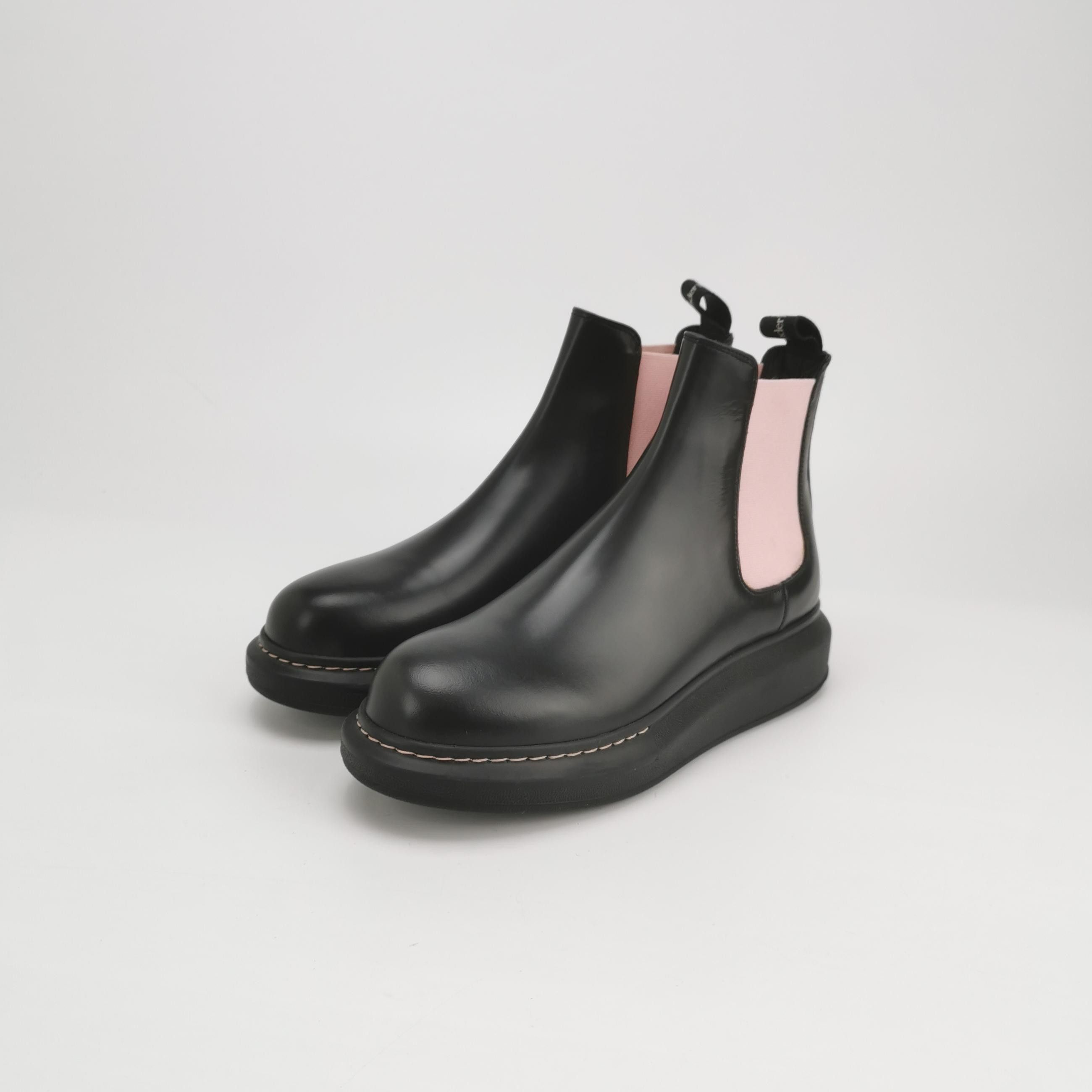 Alexander McQueen Alexander McQueen Women 9 Boots Size US 9 / IT 39 - 2 Thumbnail