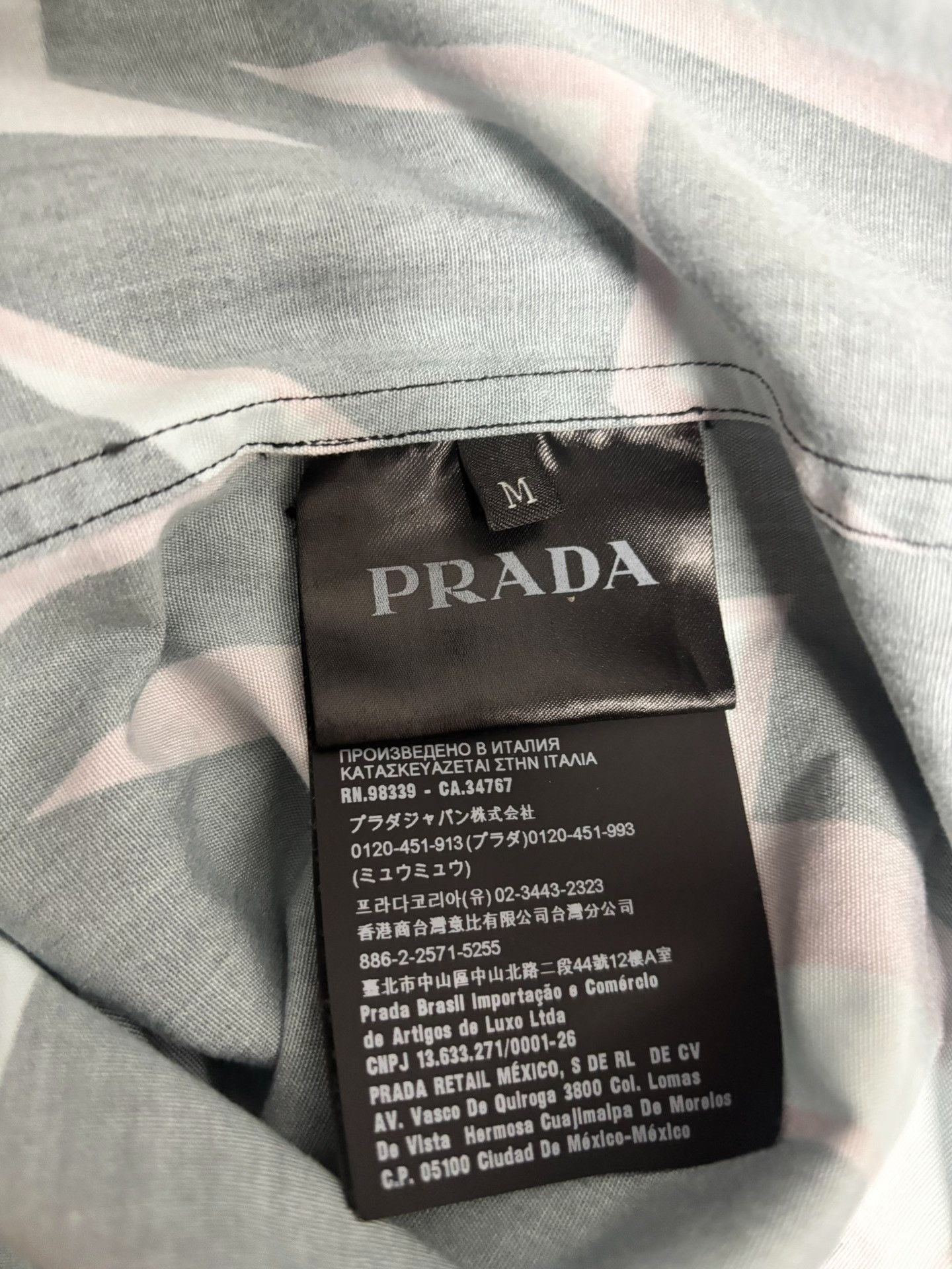 Prada Prada Lightning Heart Graphic Shirt Size M Size US M / EU 48-50 / 2 - 5 Thumbnail