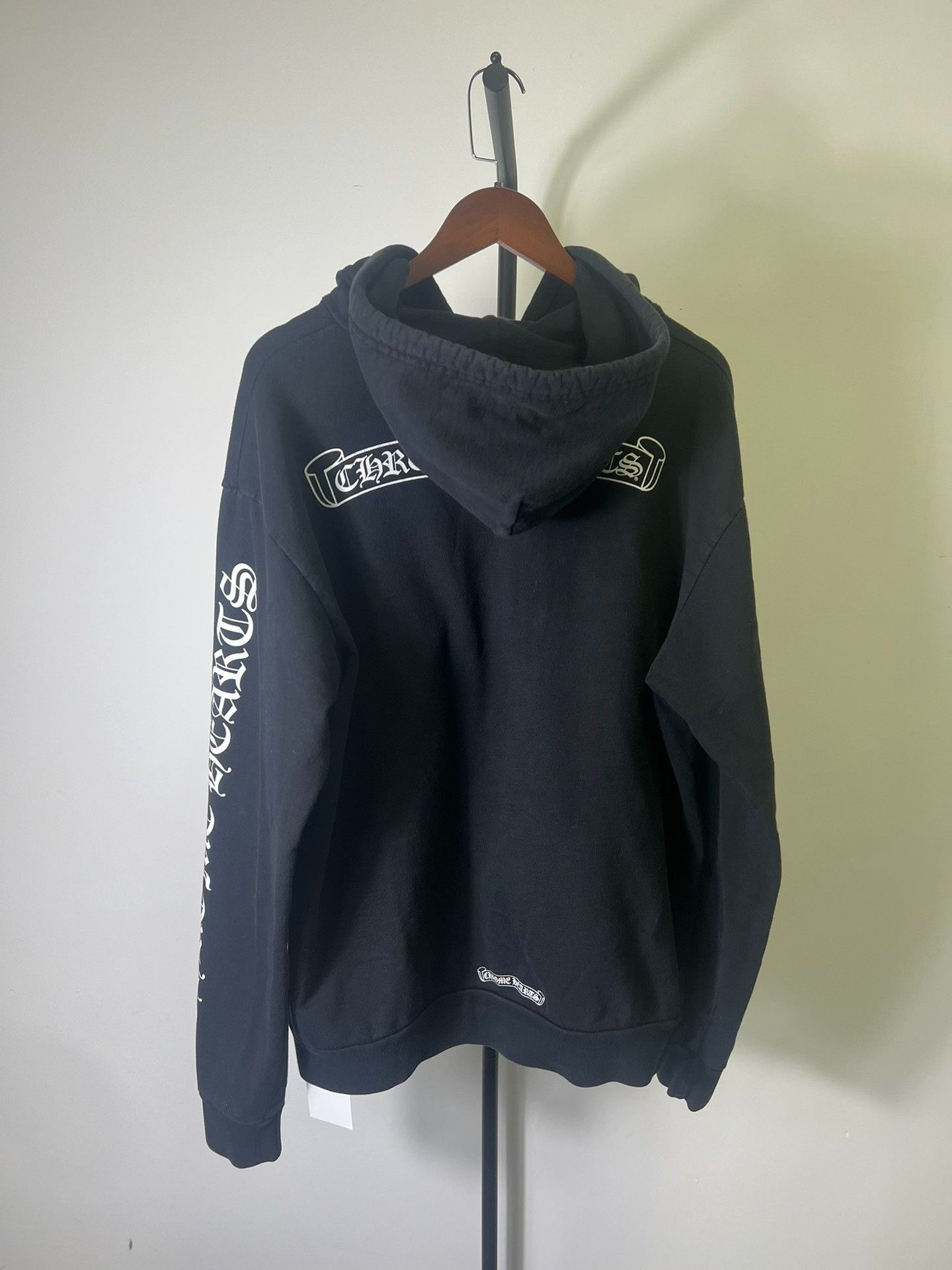 Chrome Hearts Chrome Hearts Scroll Logo Zip Hoodie Size L Size US L / EU 52-54 / 3 - 4 Thumbnail