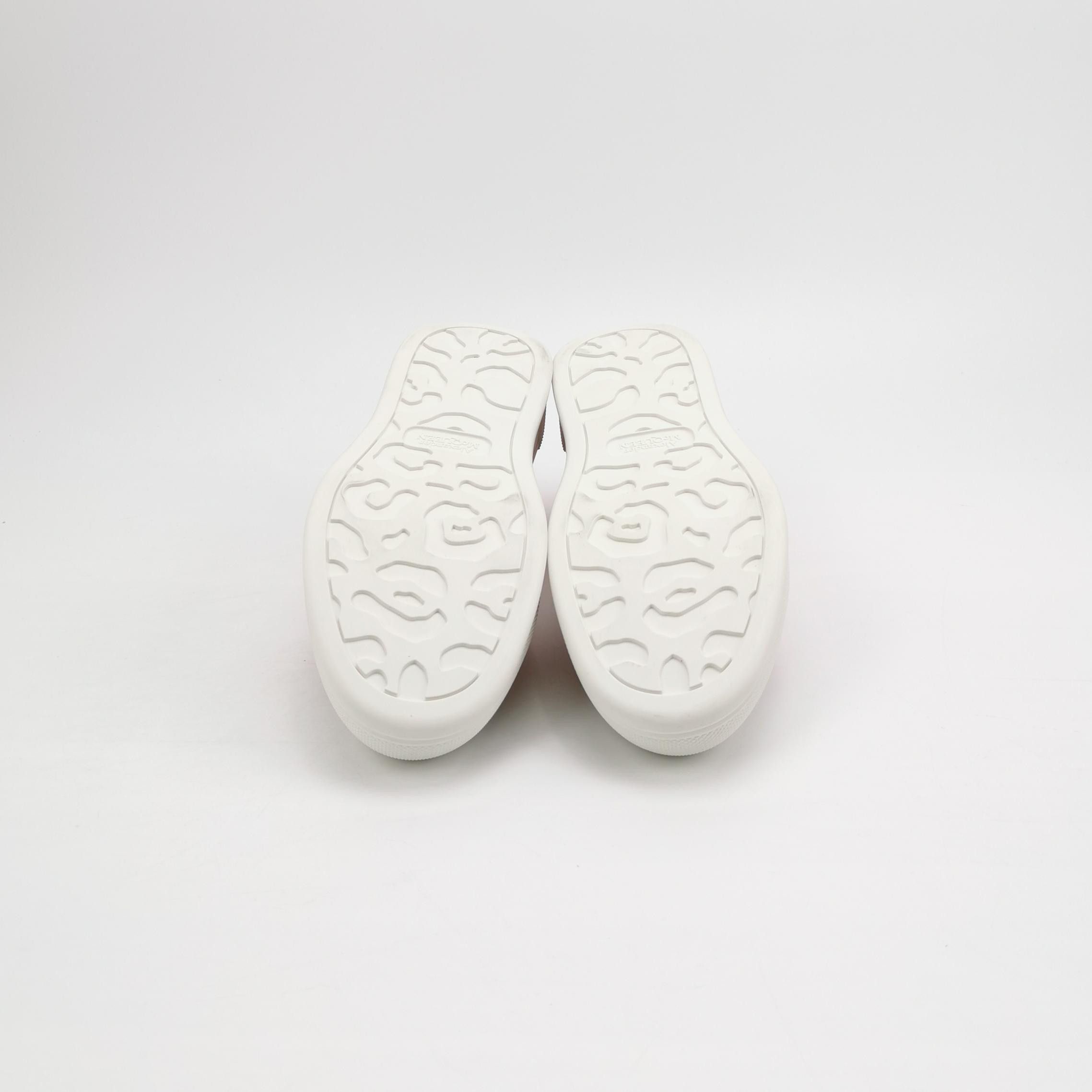 Alexander McQueen Alexander McQueen Women 7 Lowtop Sneakers Size US 7 / IT 37 - 5 Thumbnail