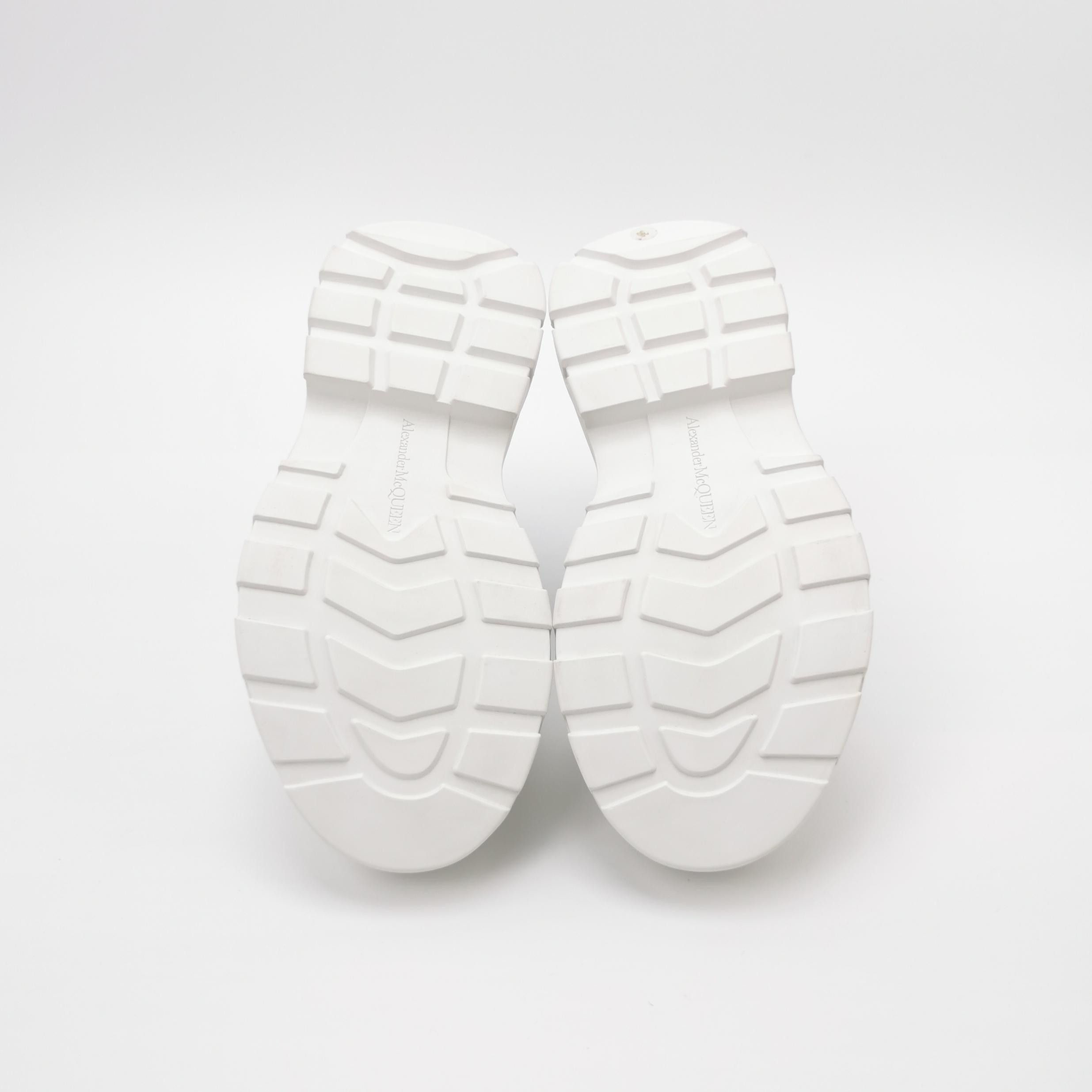 Alexander McQueen Alexander McQueen Women 6 Lowtop Sneakers Size US 6 / IT 36 - 5 Thumbnail